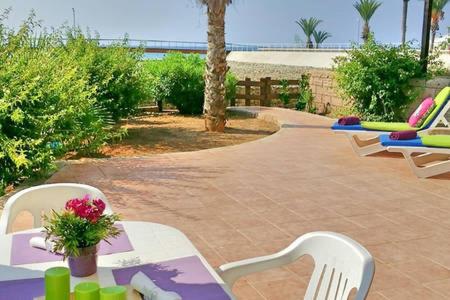 Larnaka Beach House 3