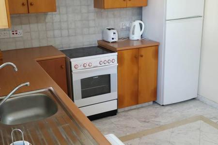 Larnaka Beach House 3