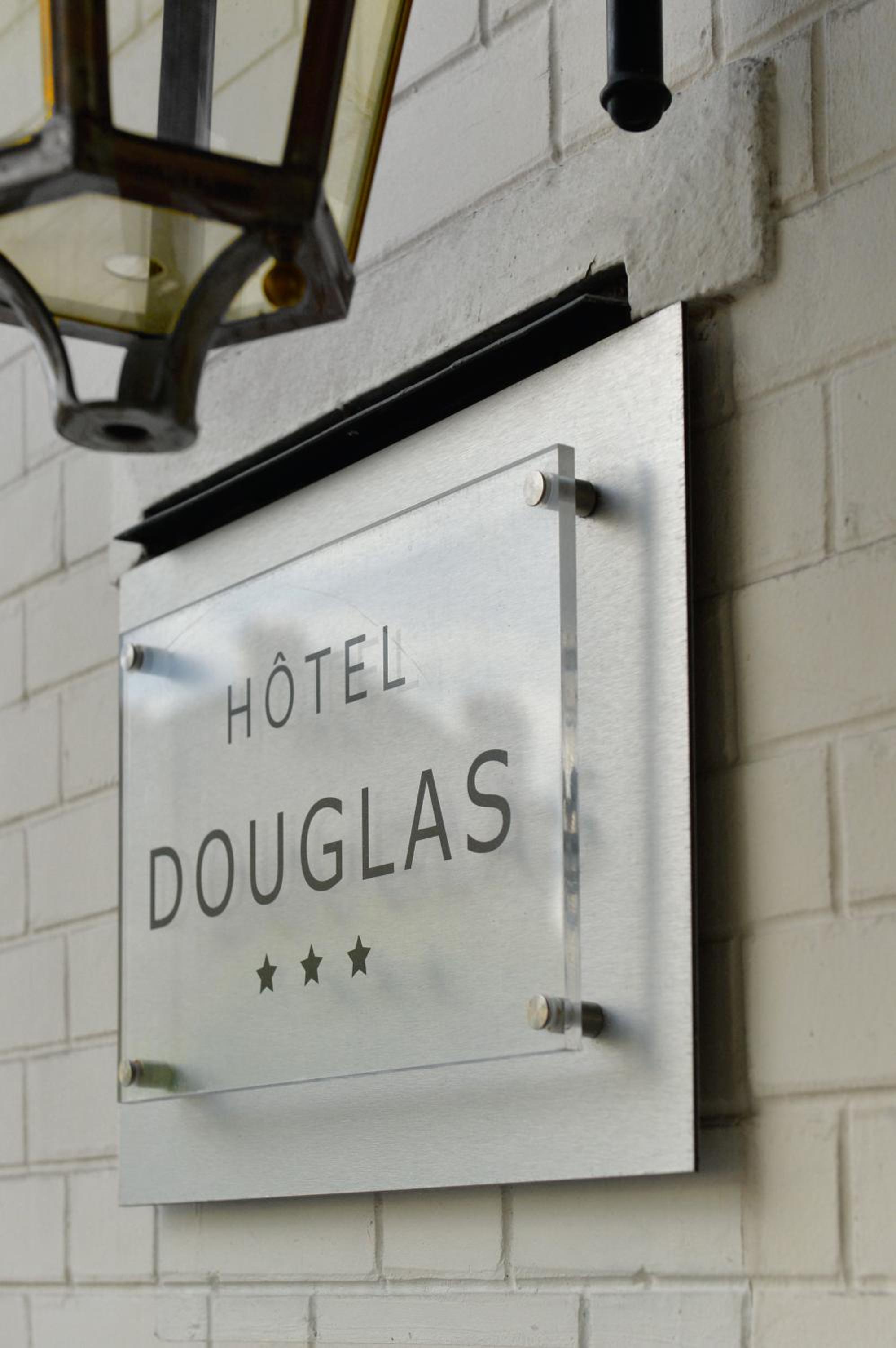 Puteaux Vacations - Hotel Douglas - Property Image 5