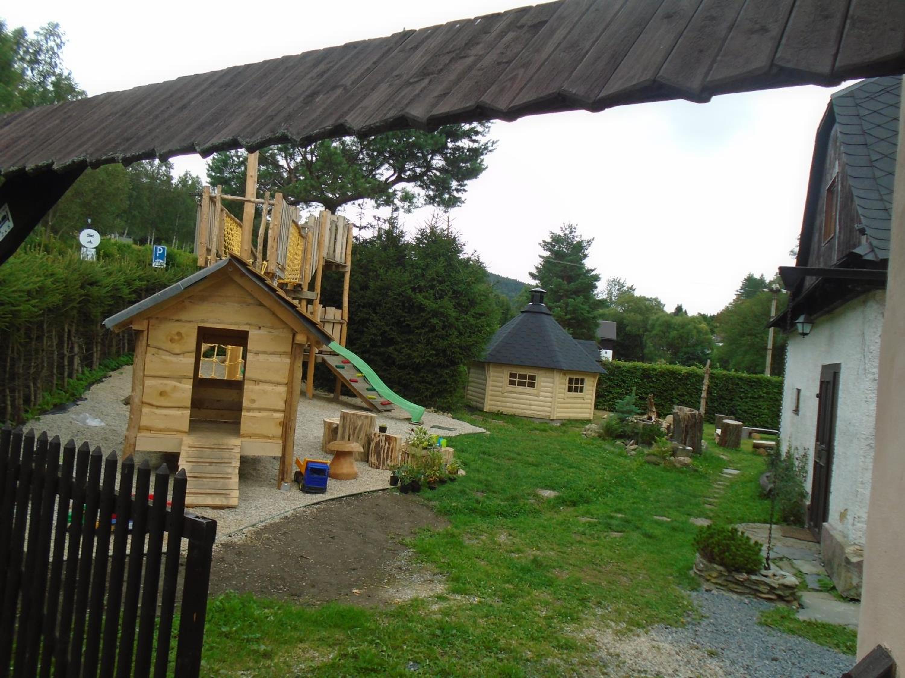 Chalupa za Křížkem view 5