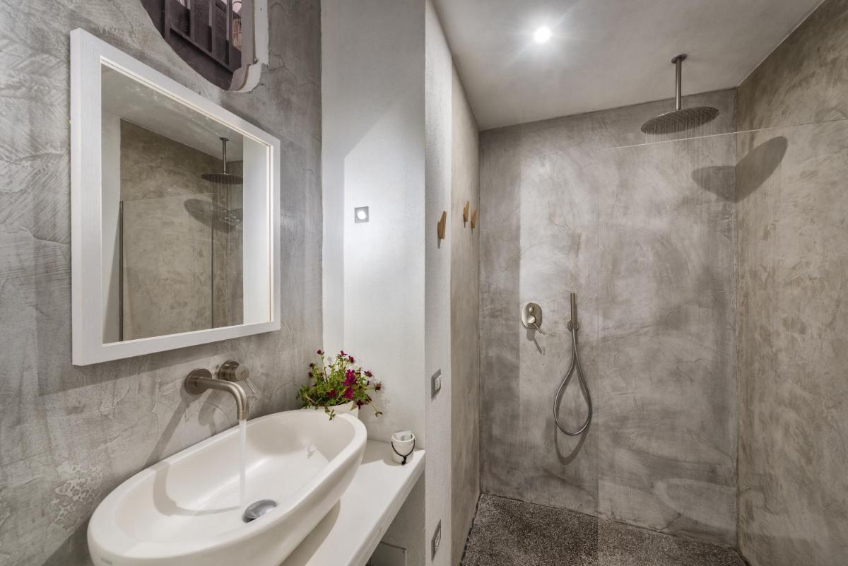 Castelletto Suite La Marina