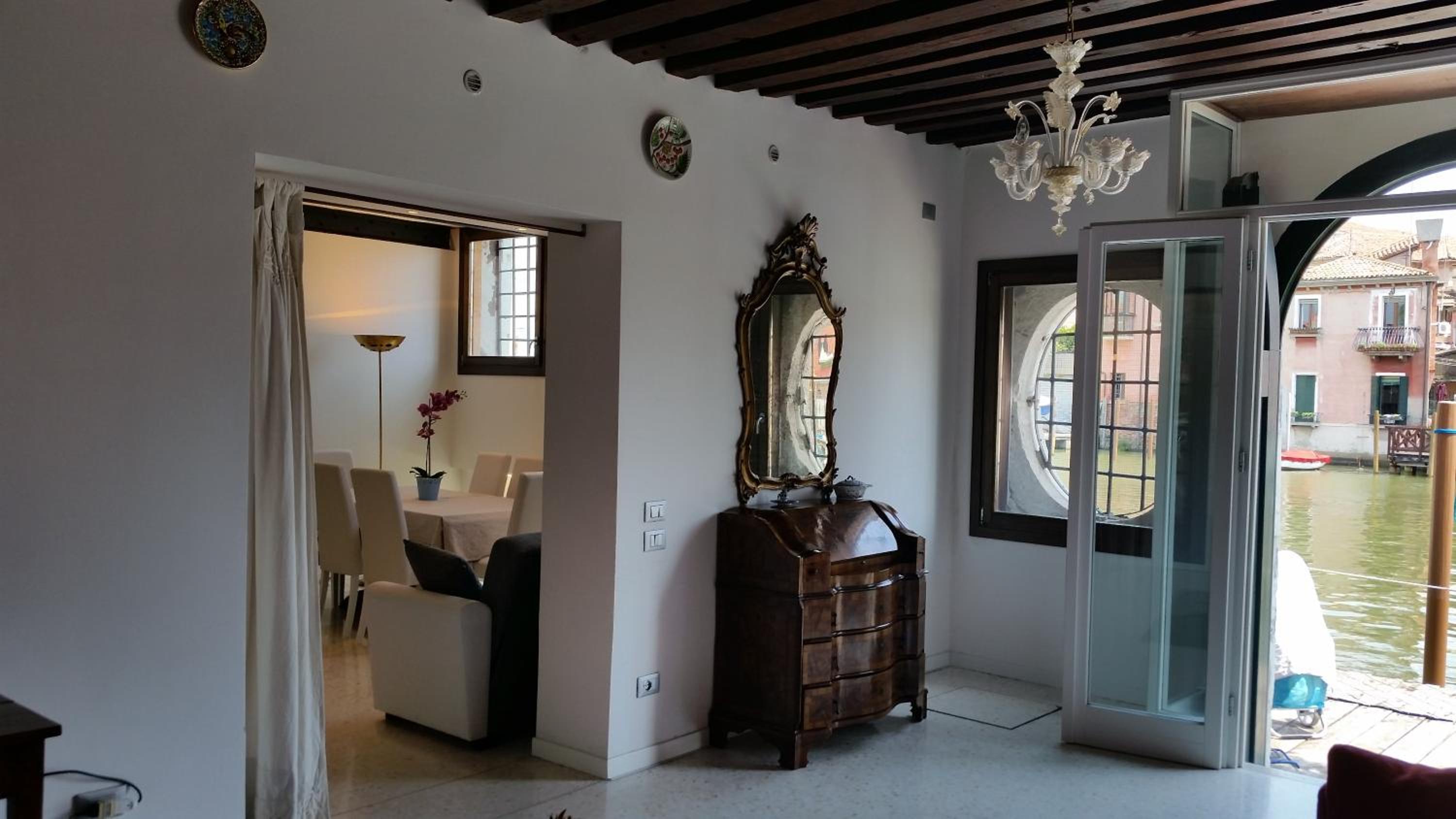 Elisabeth Waterfront Apartment