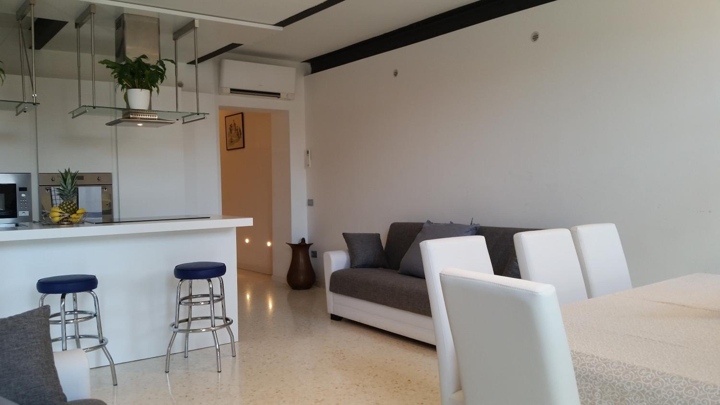 Elisabeth Waterfront Apartment