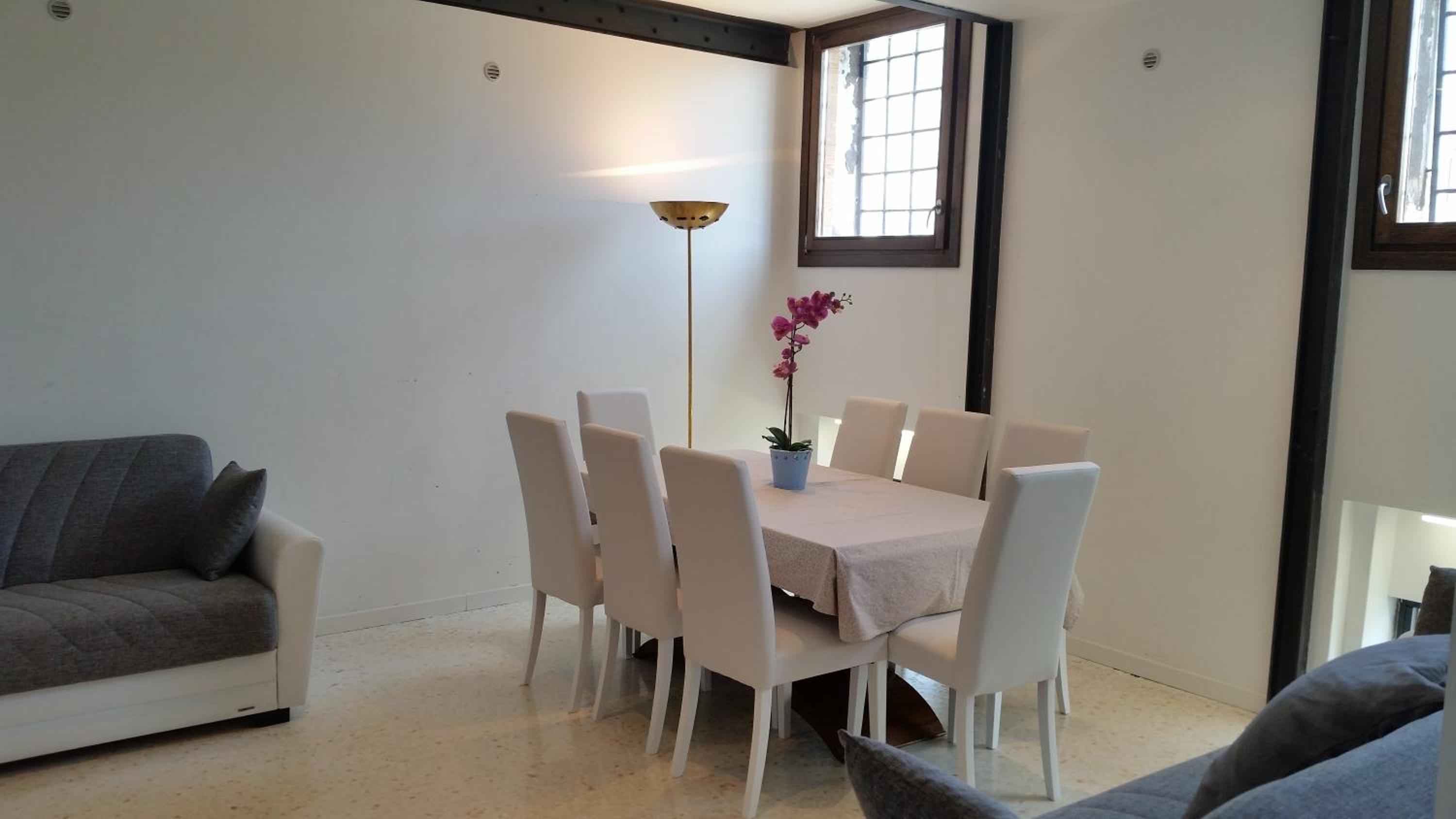 Elisabeth Waterfront Apartment