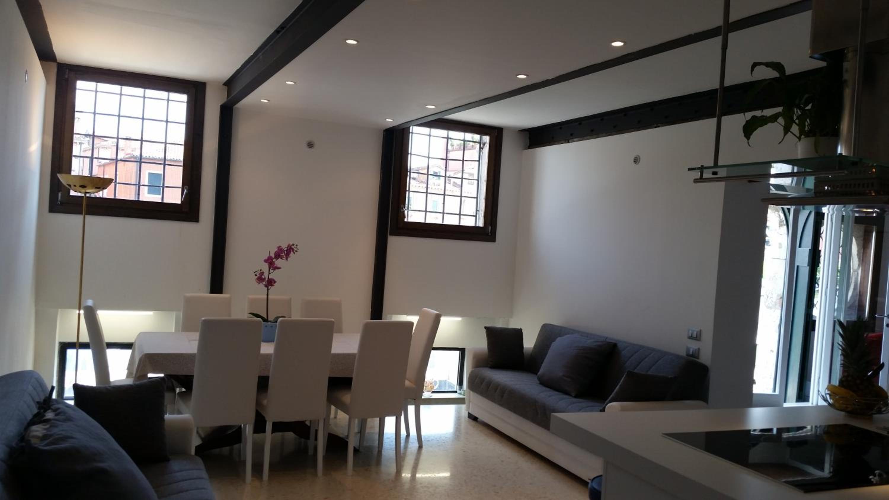 Elisabeth Waterfront Apartment