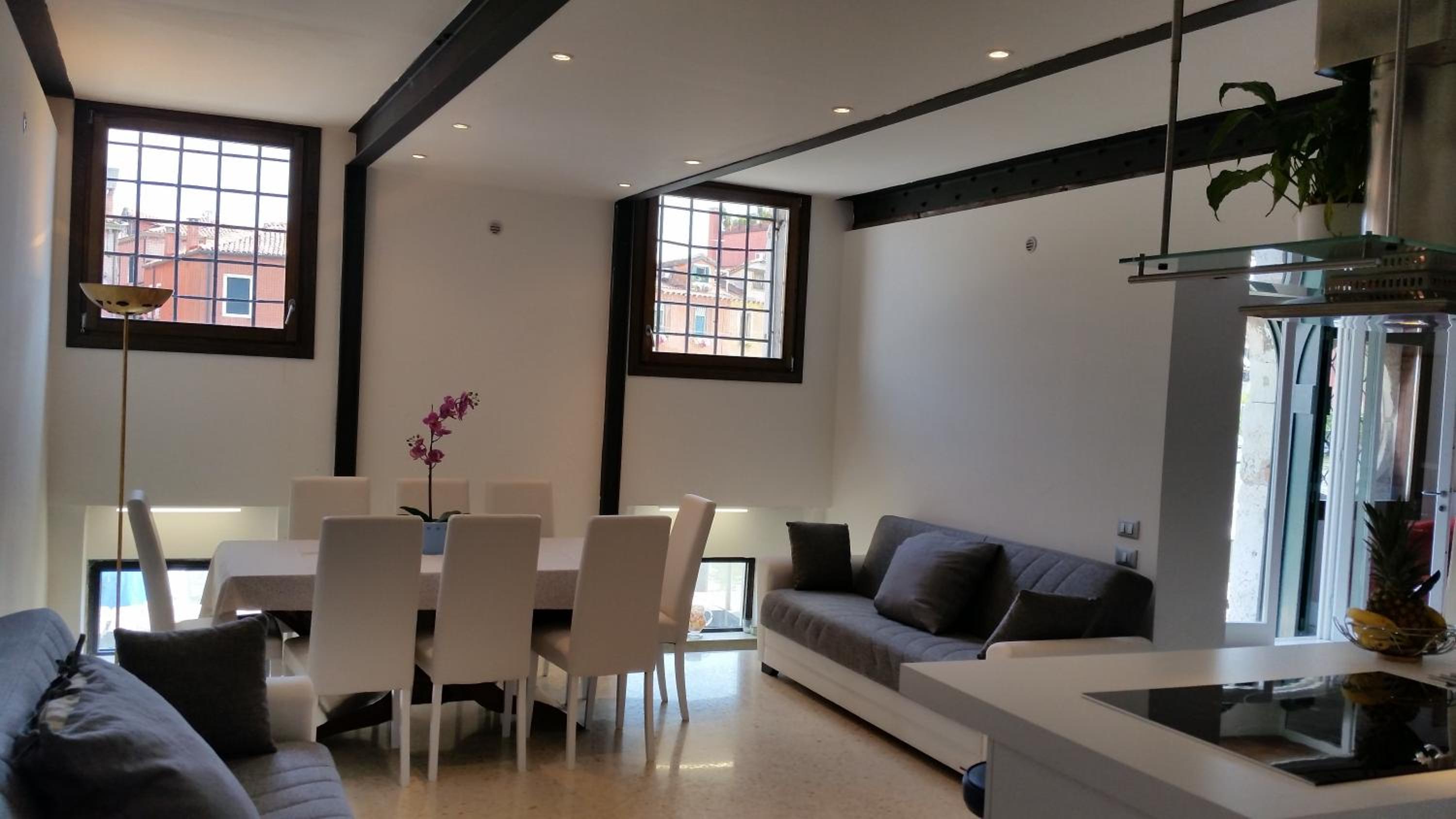 Elisabeth Waterfront Apartment