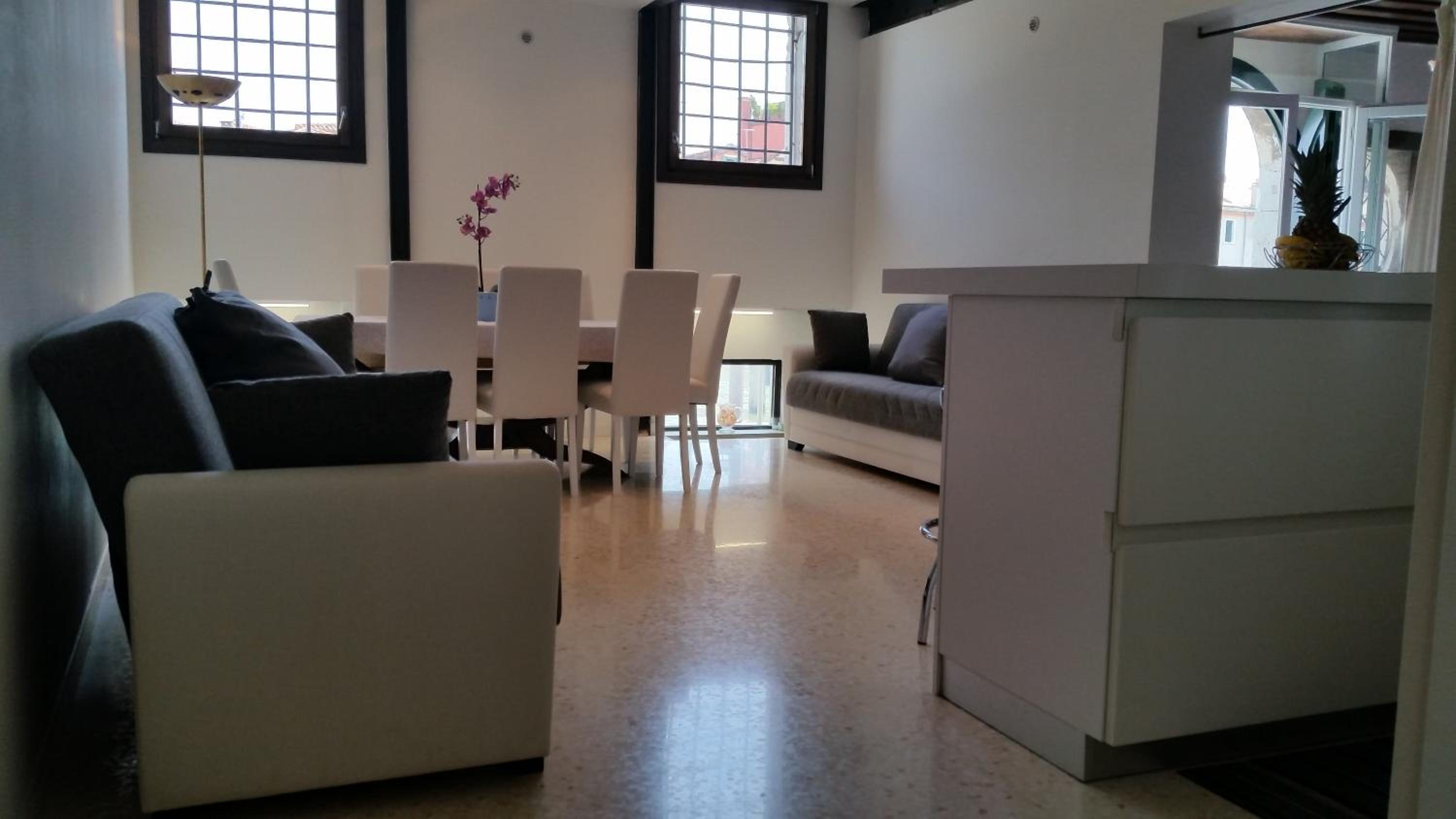 Elisabeth Waterfront Apartment