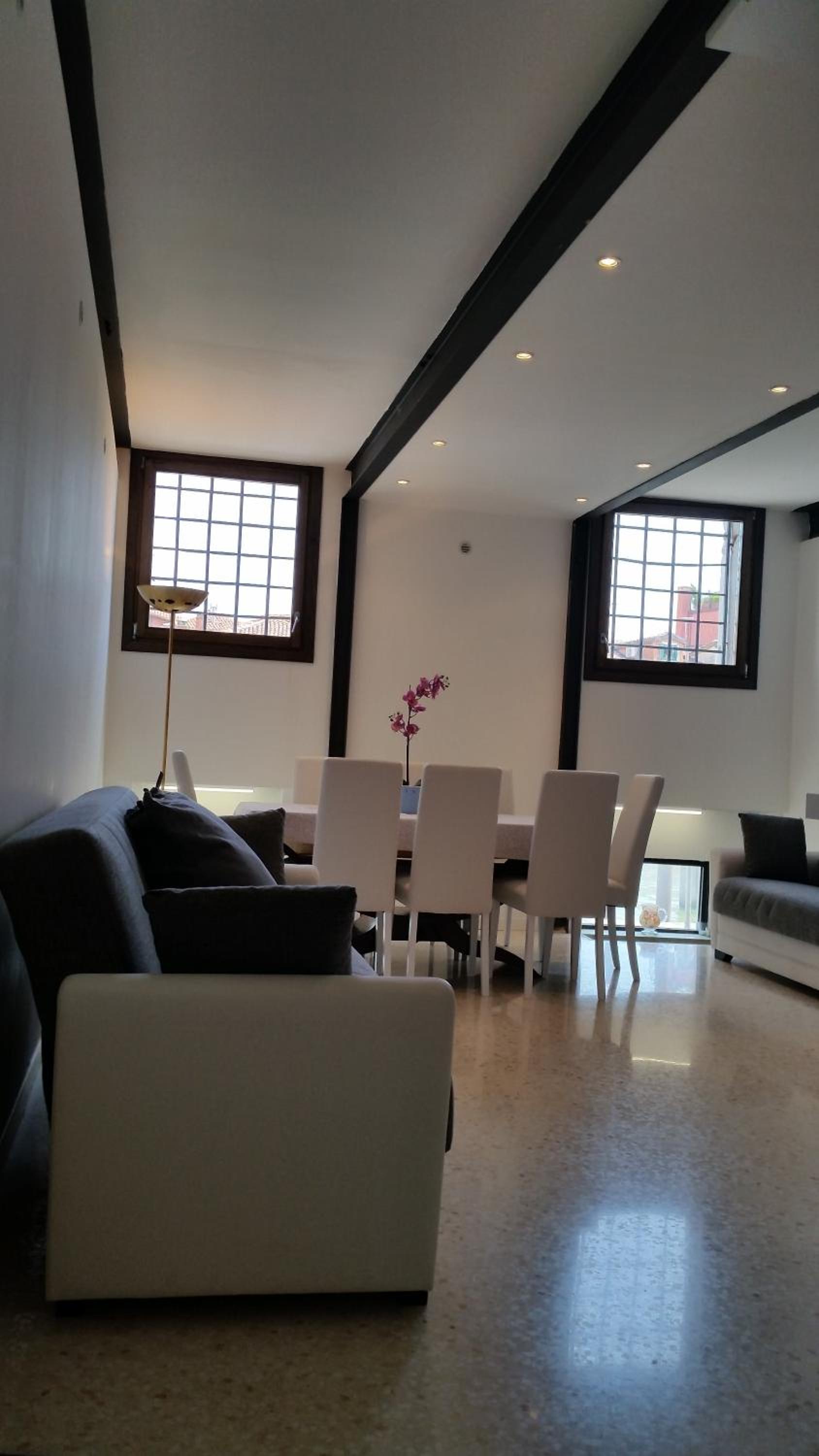 Elisabeth Waterfront Apartment