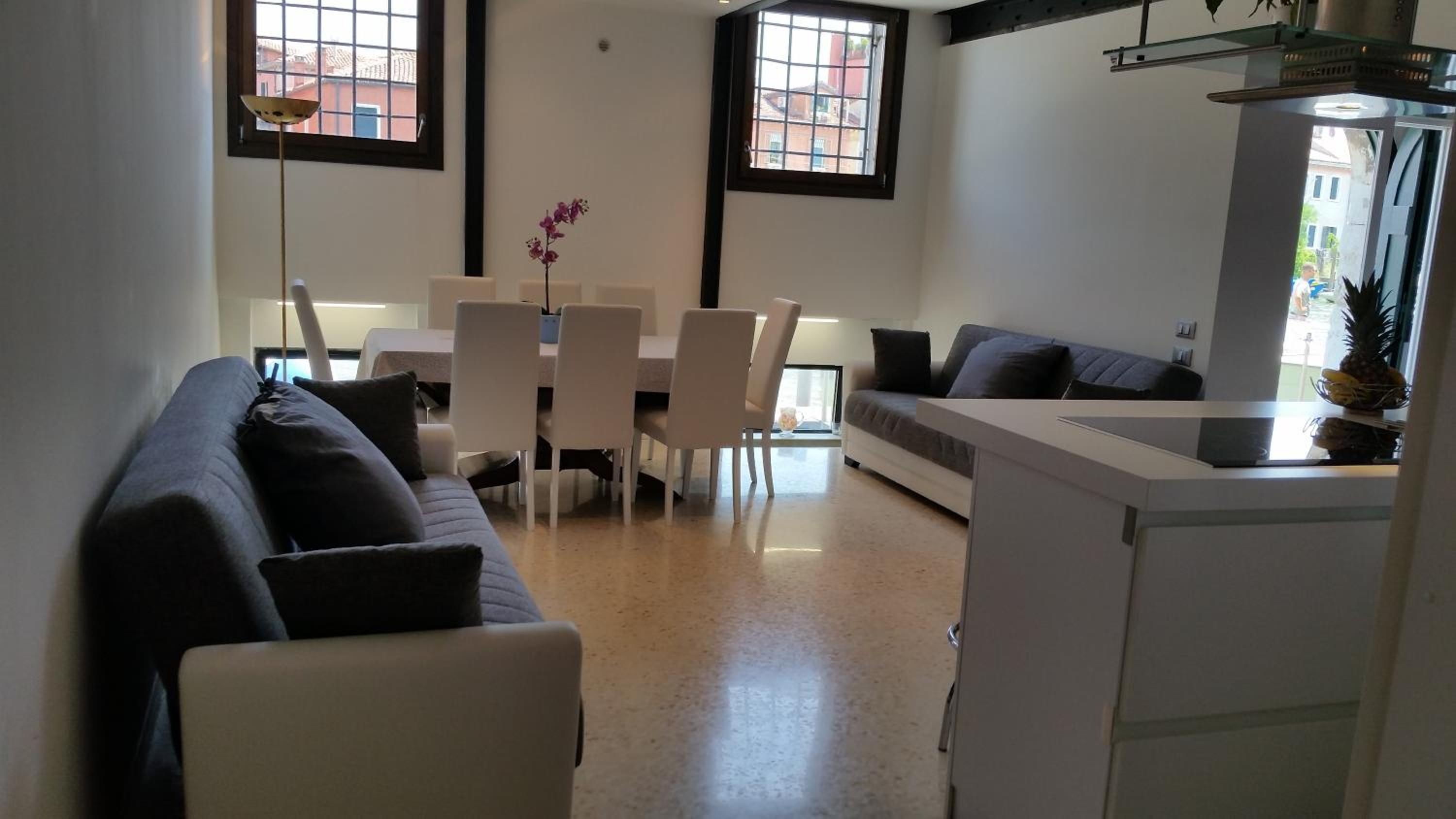 Elisabeth Waterfront Apartment