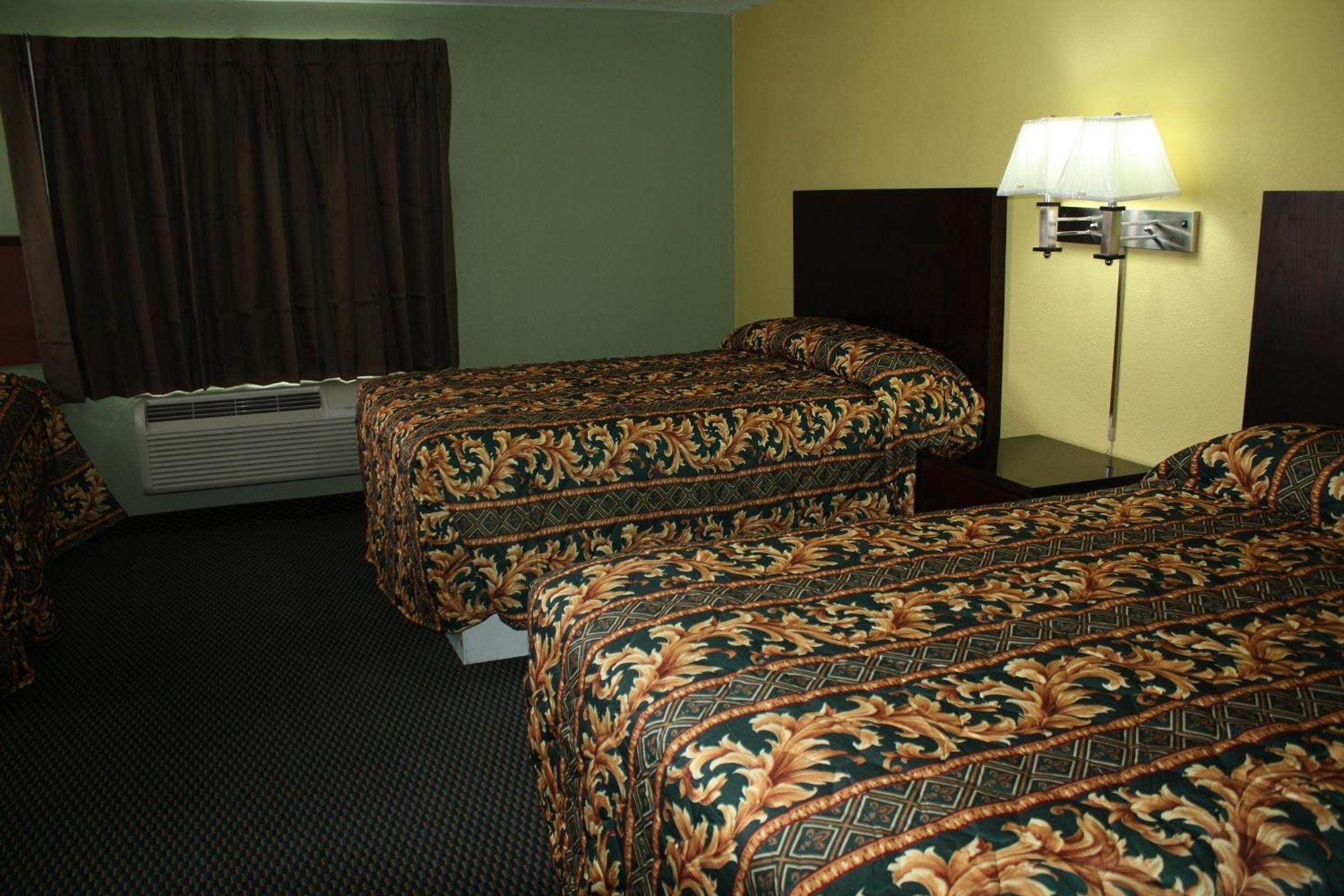 Fort Stockton Vacations - Deluxe Inn Fort Stockton - Property Image 11