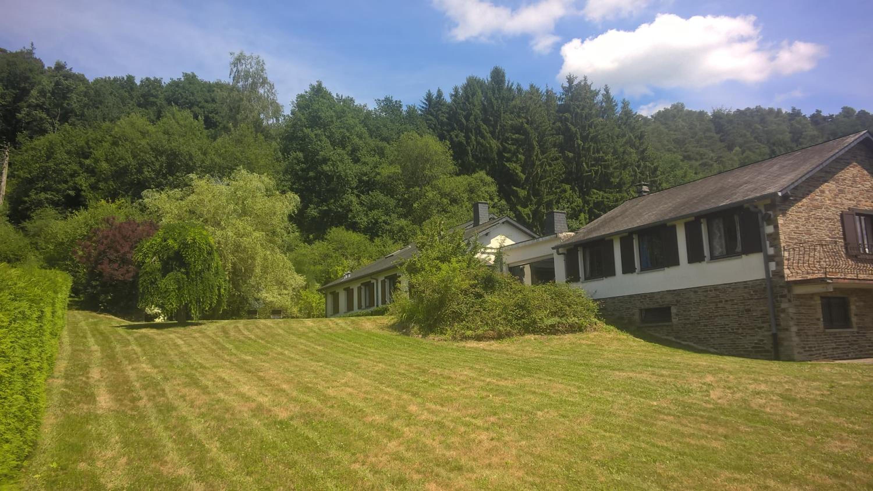 B&B Le Nid Doux (Vresse-Sur-Semois/Chairière)