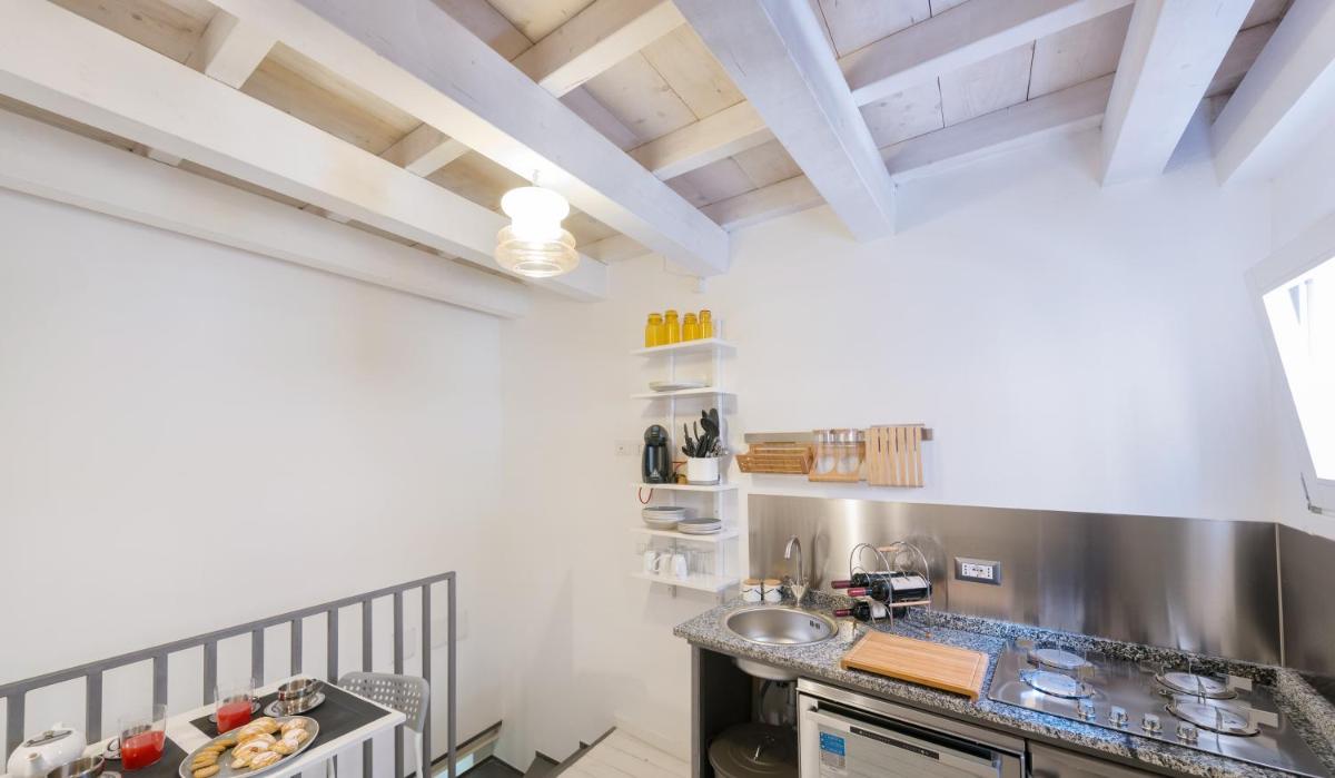 Castelletto Suite La Marina