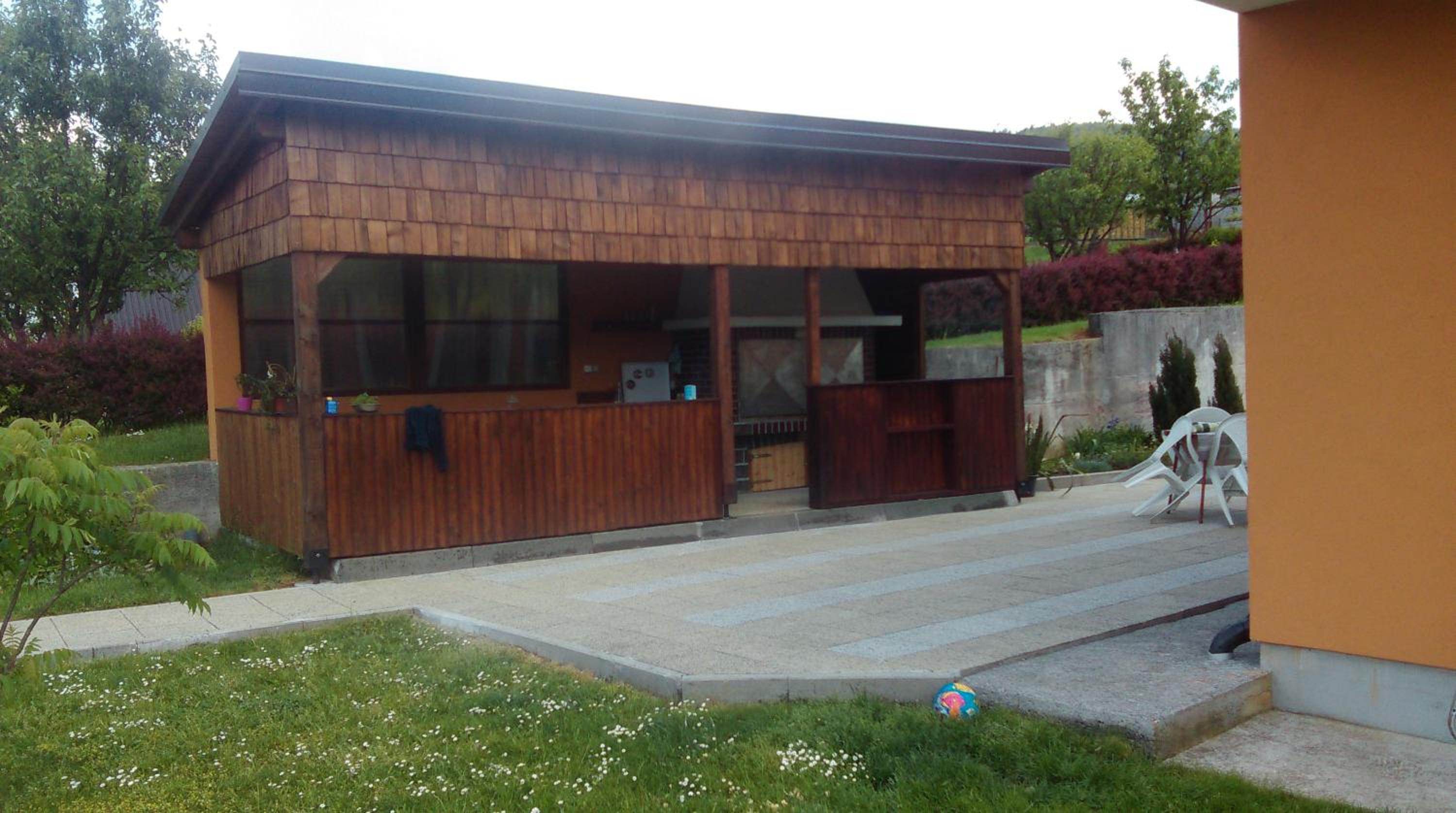 Photo 12