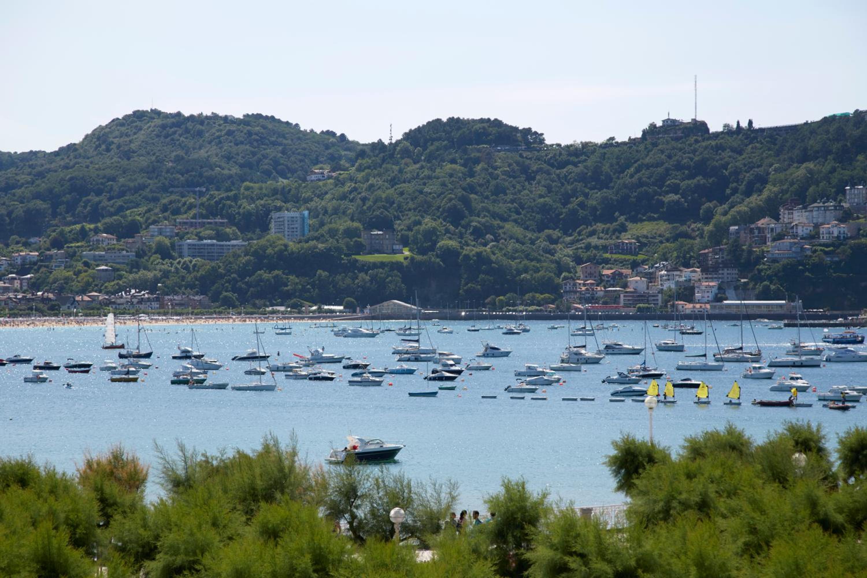 Playa de La Concha 10 by FeelFree Rentals