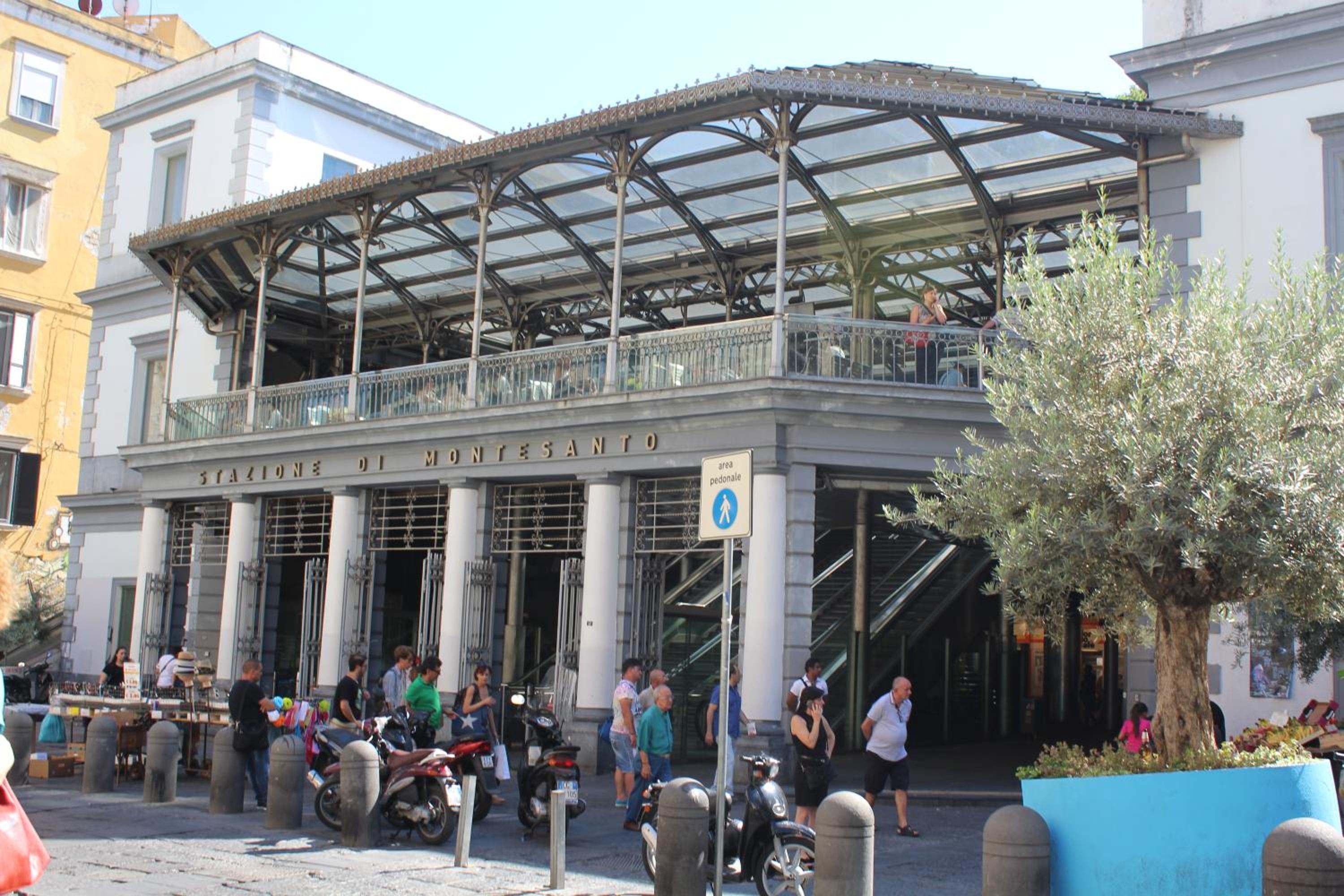 L' Arcata a Montesanto