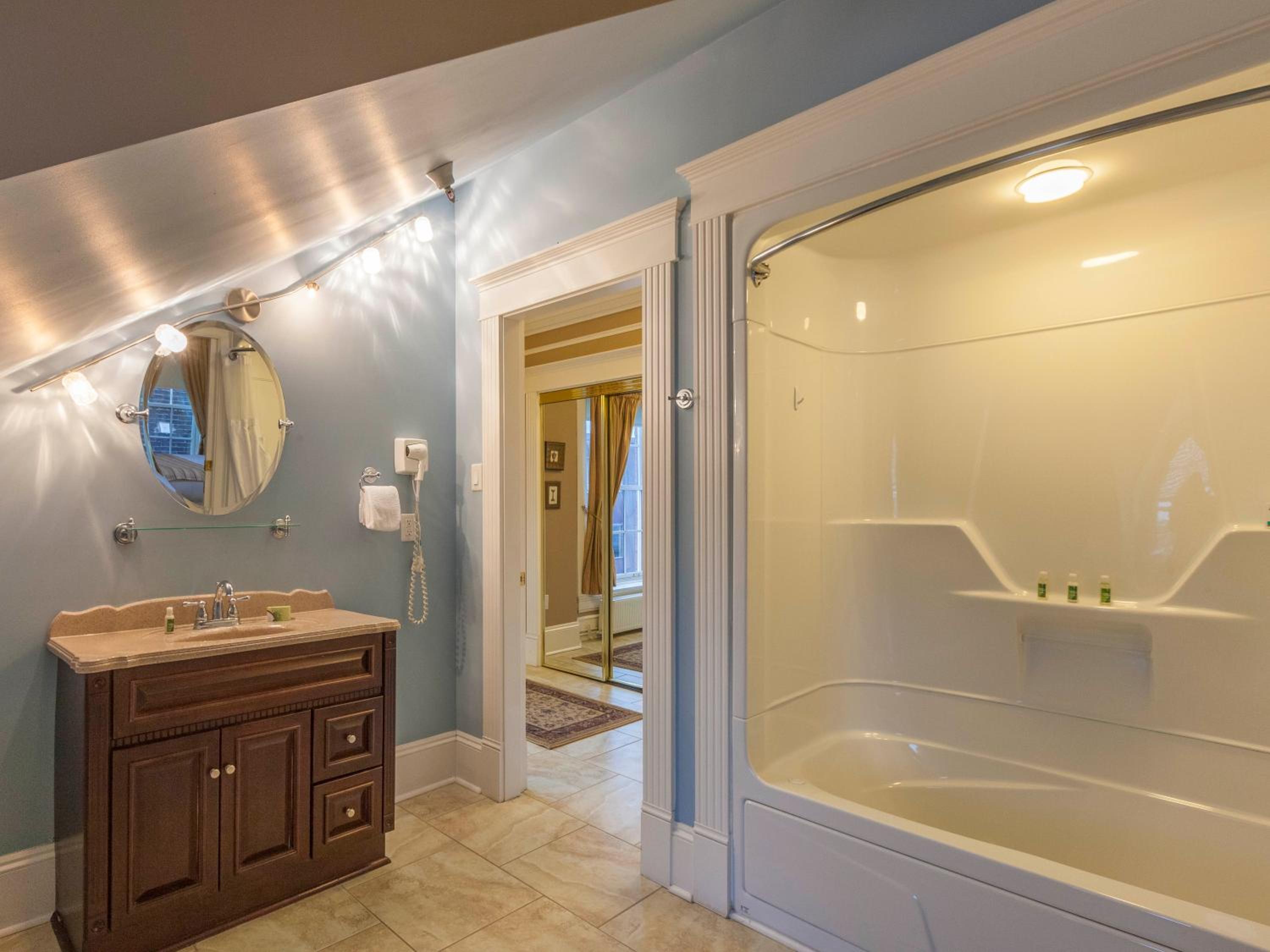 Chipman Hill Suites - Pratt House