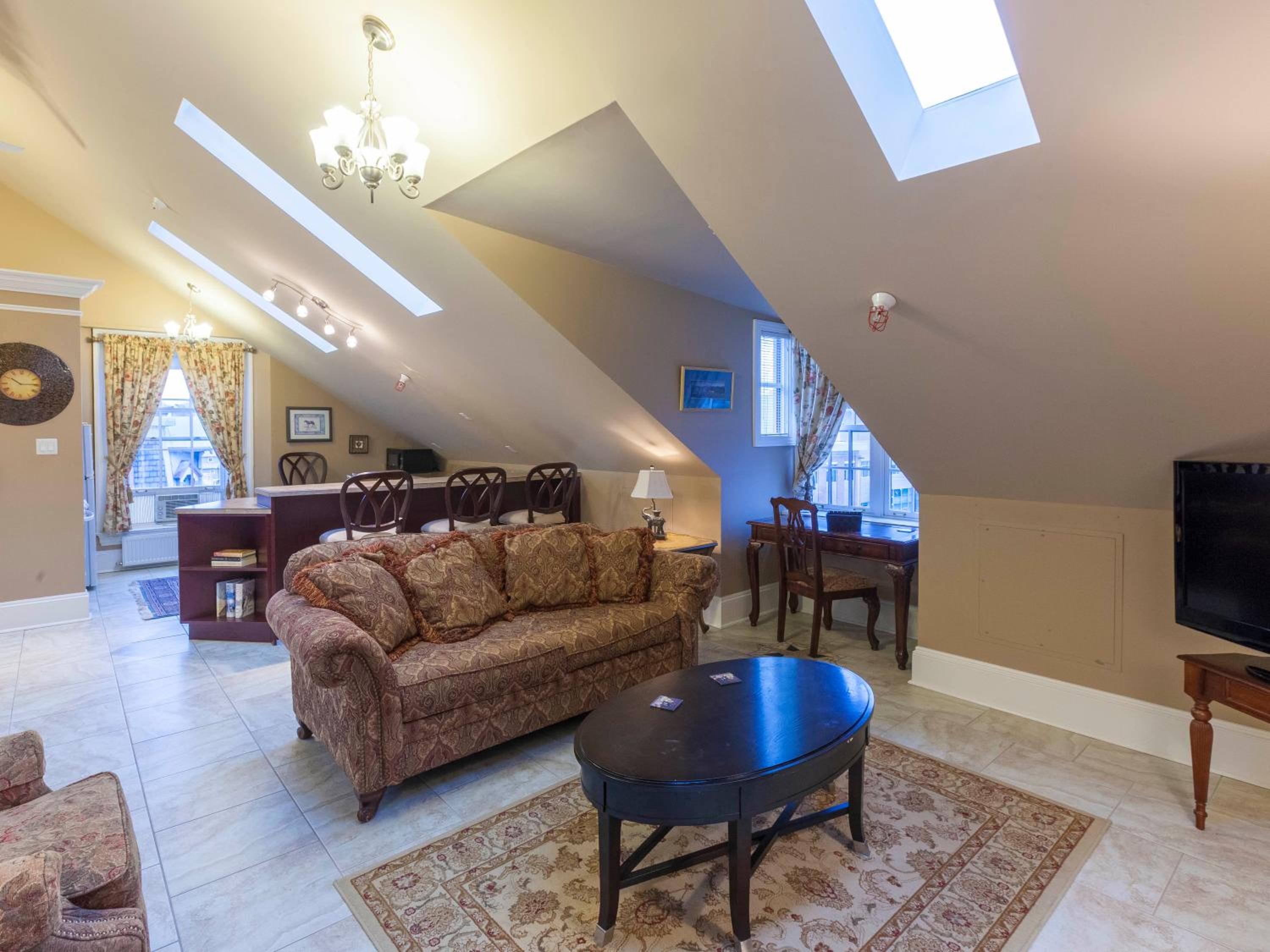Chipman Hill Suites - Pratt House