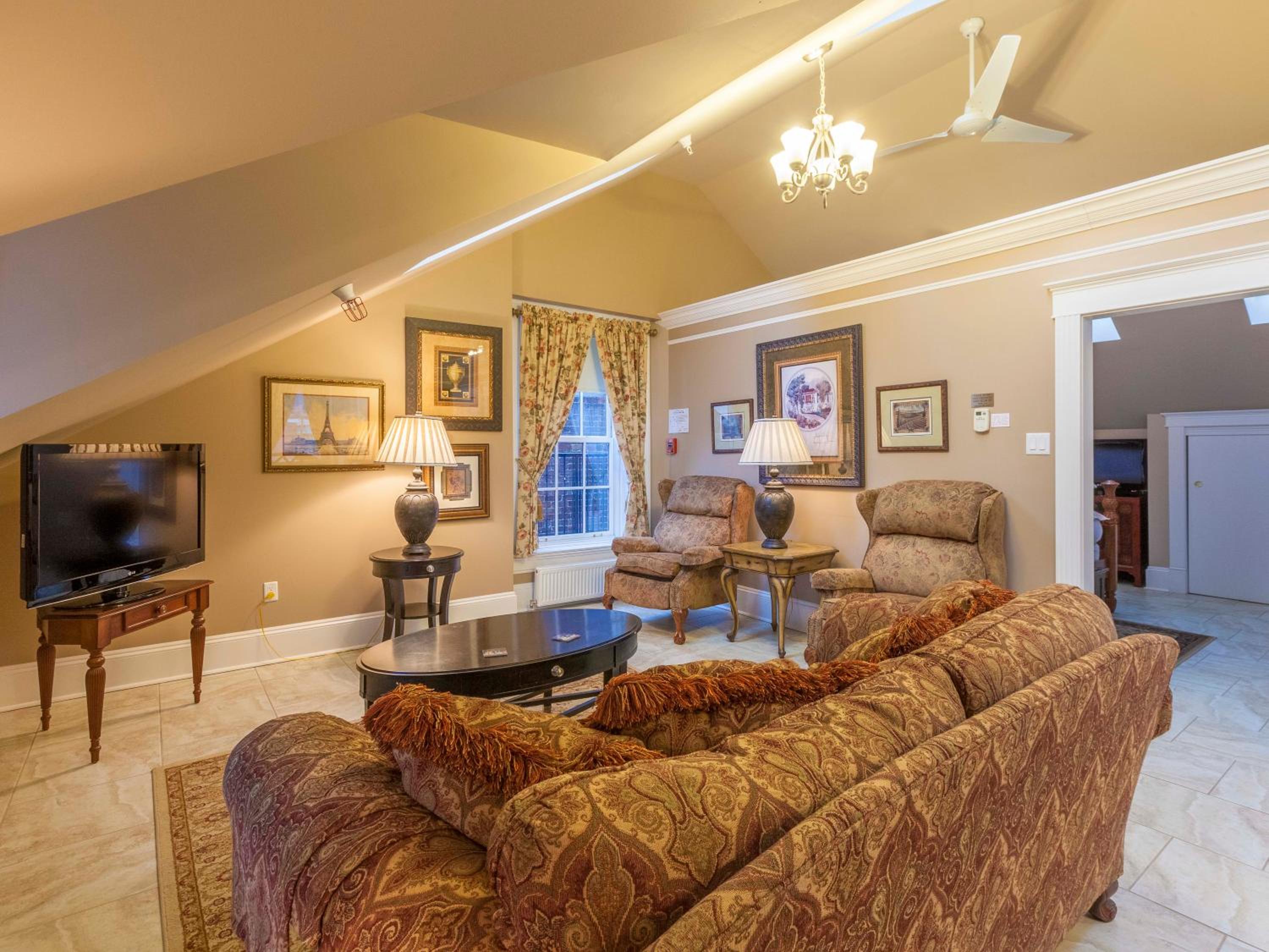 Chipman Hill Suites - Pratt House