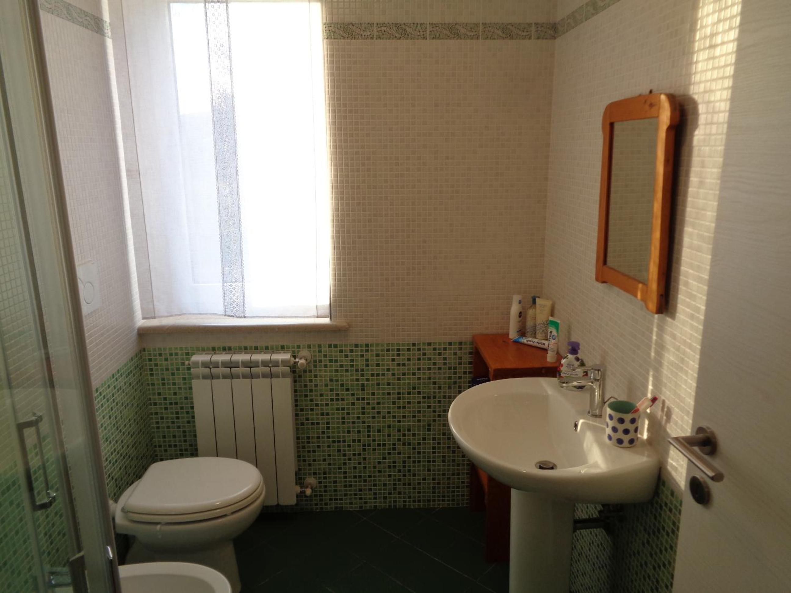 Photo 32