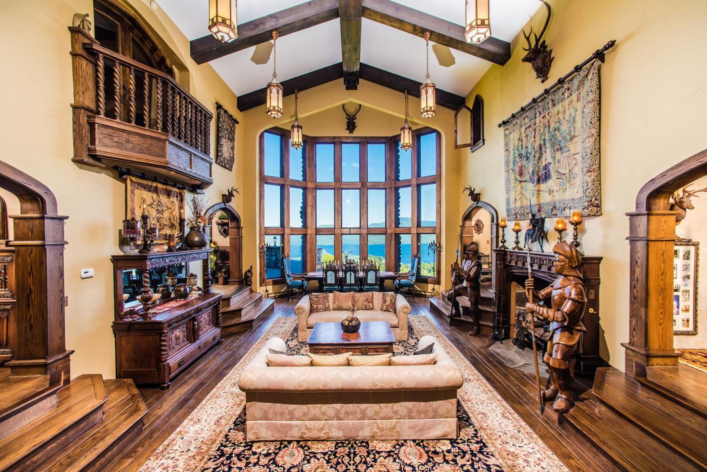 HIGHLANDS CASTLE overlooking Lake George plus 2 other CASTLES & SUITES