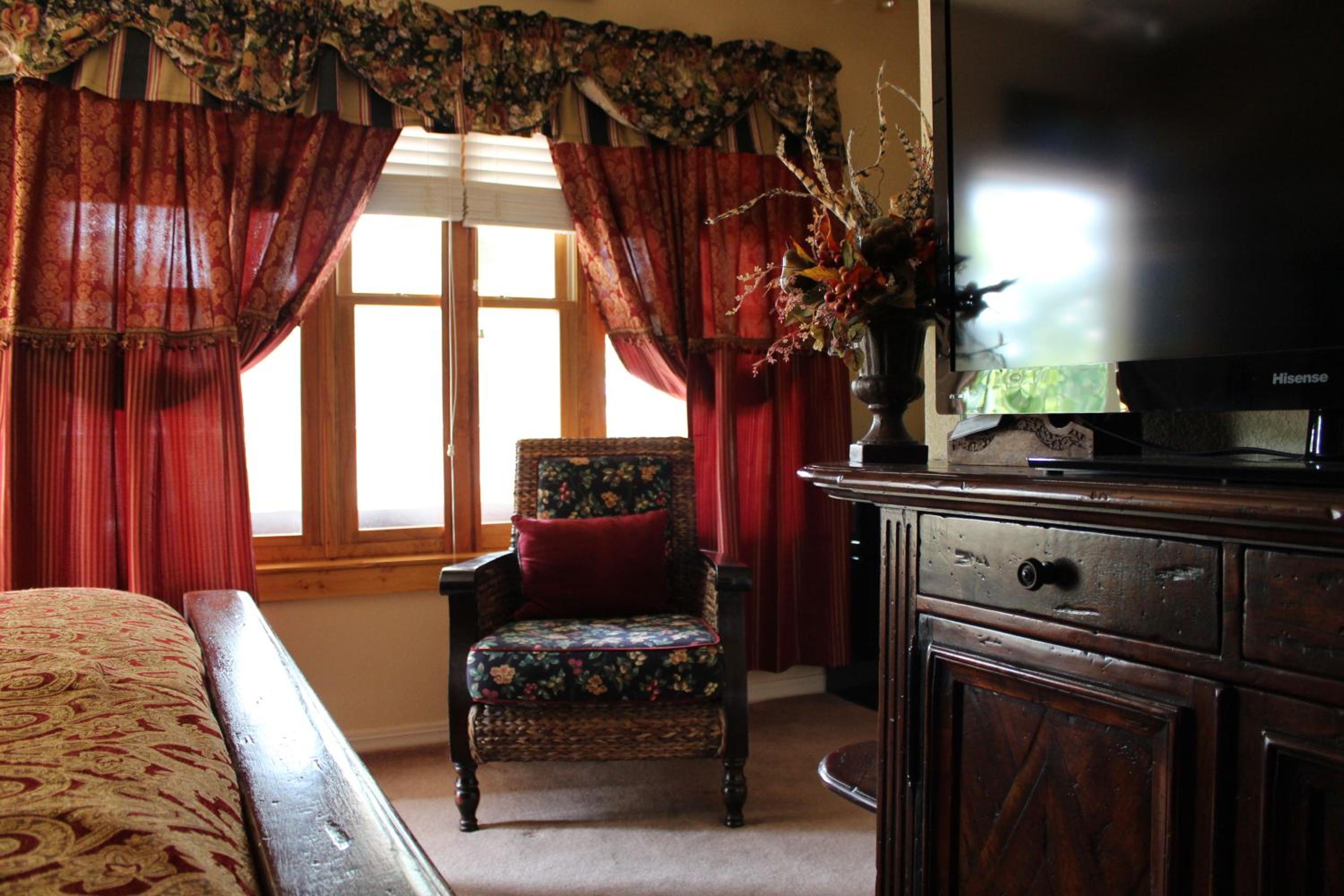 All Seasons Inn