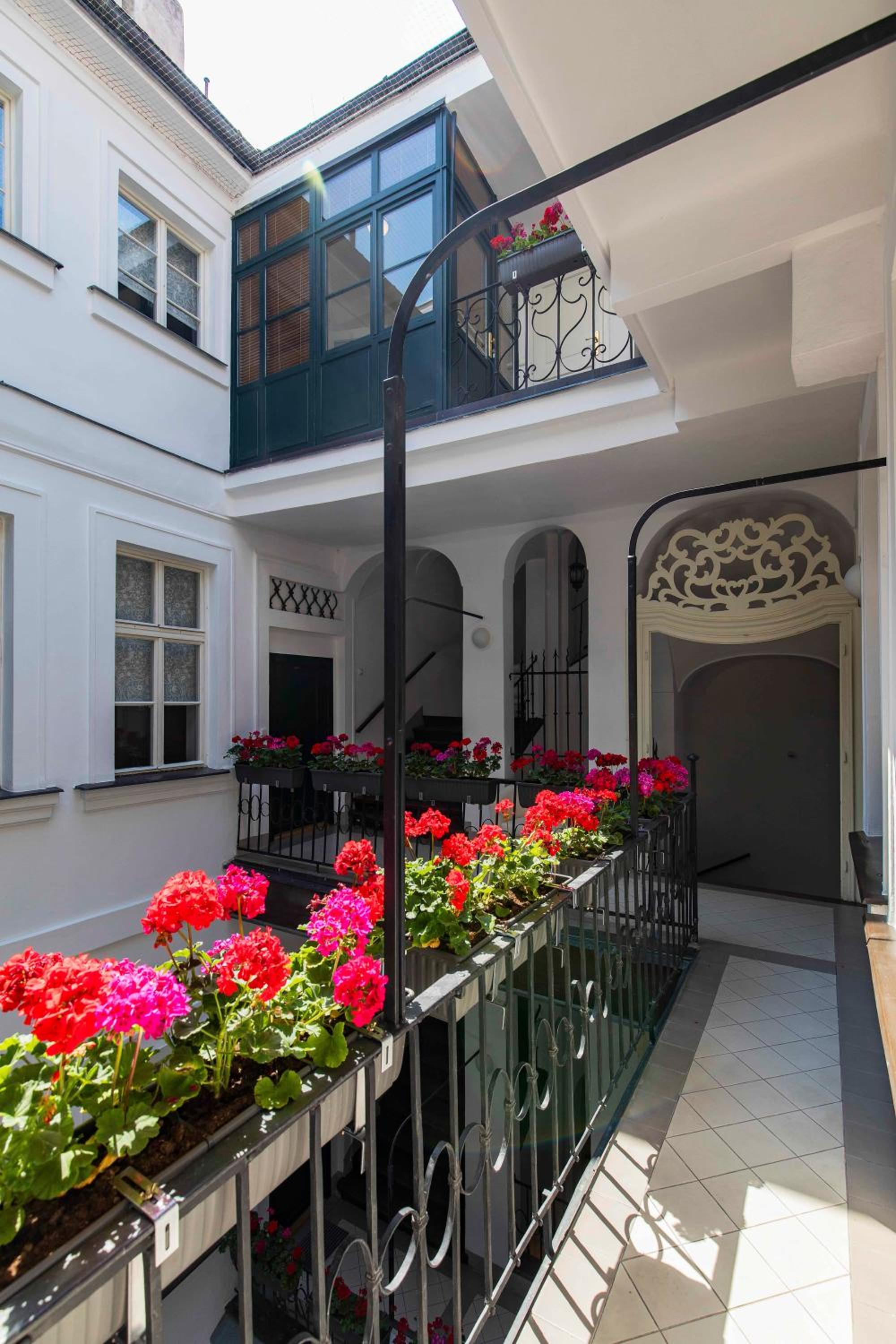 Royal Route Residence