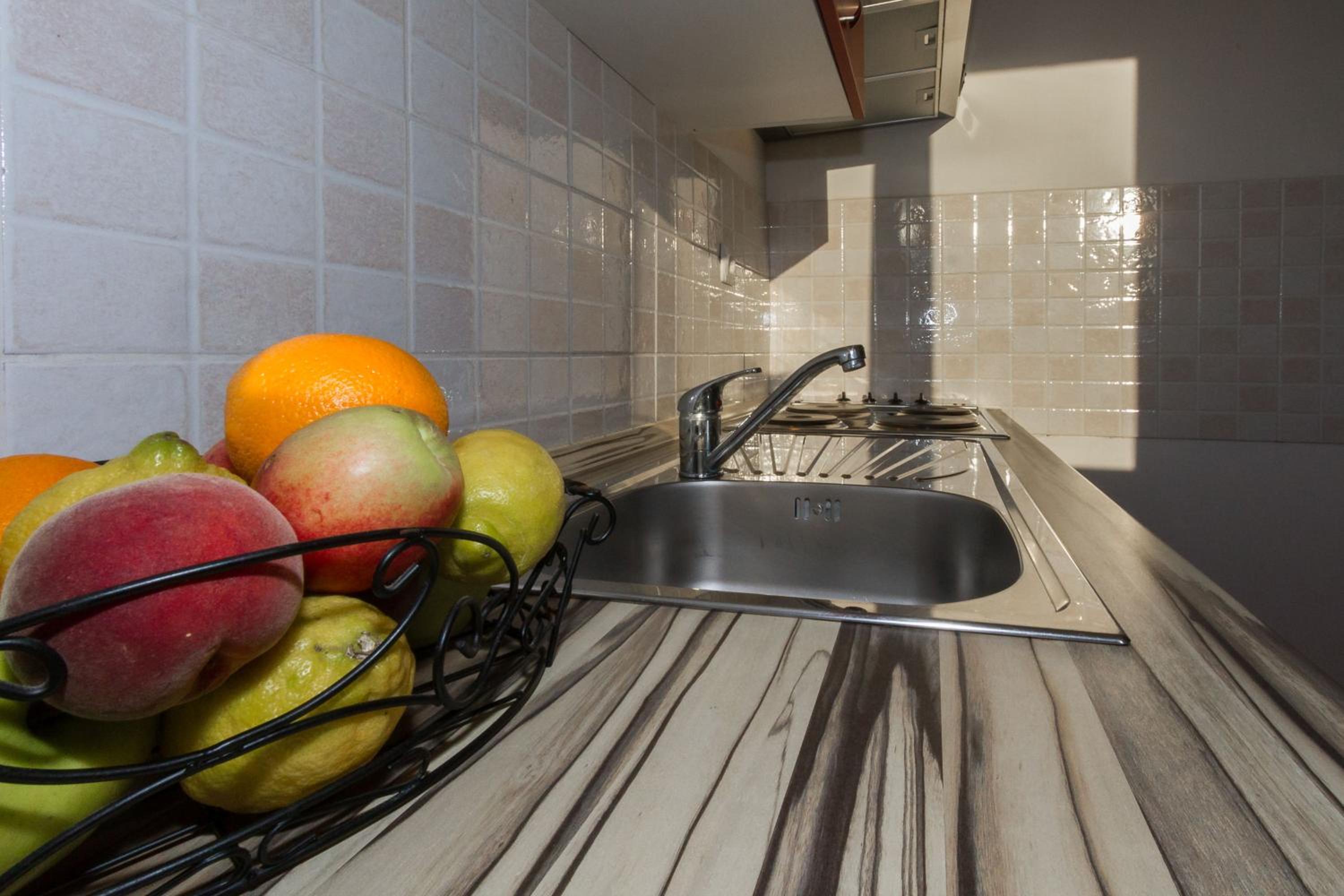 Photo 32