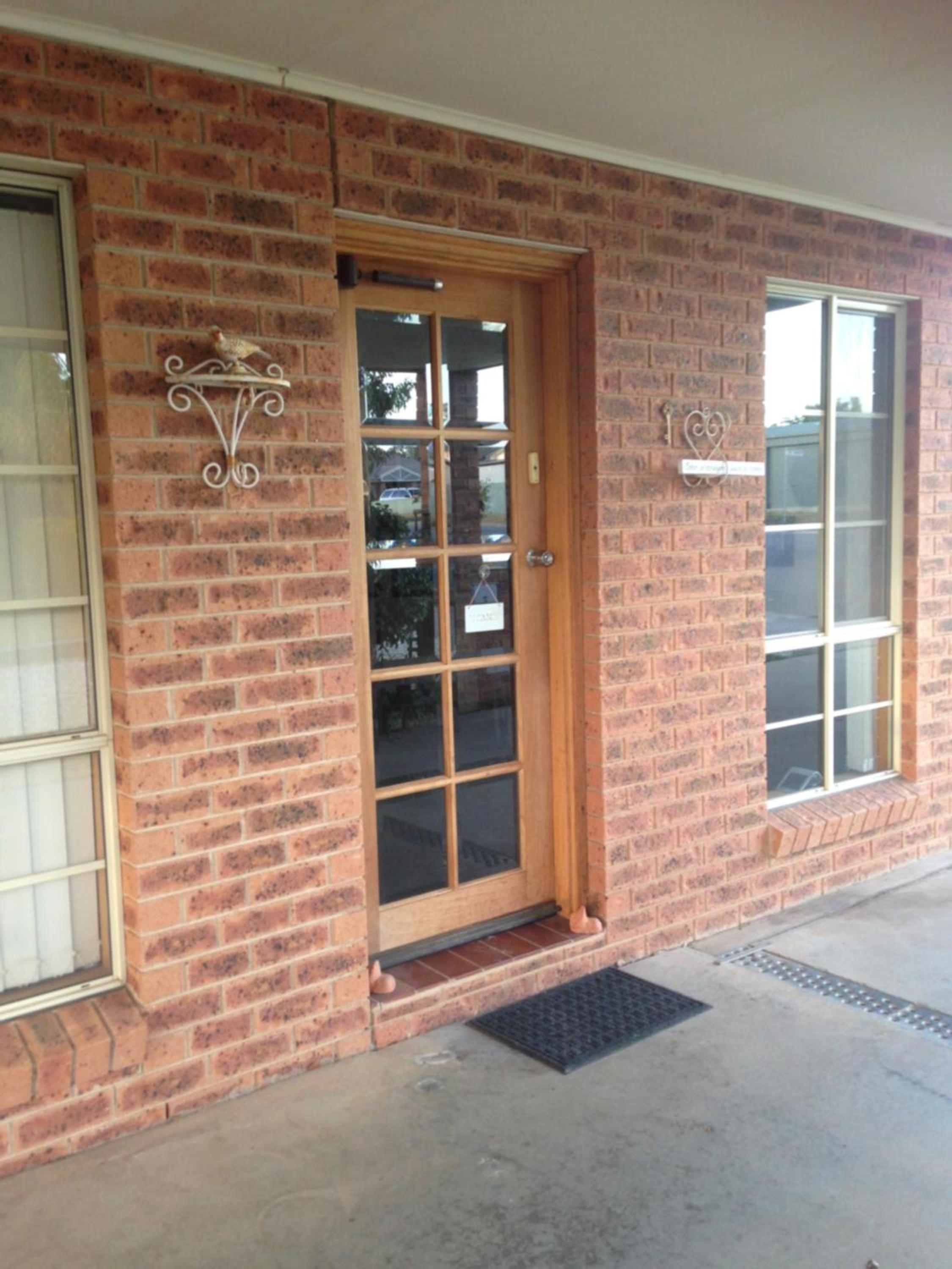 Balranald Colony Inn Motel