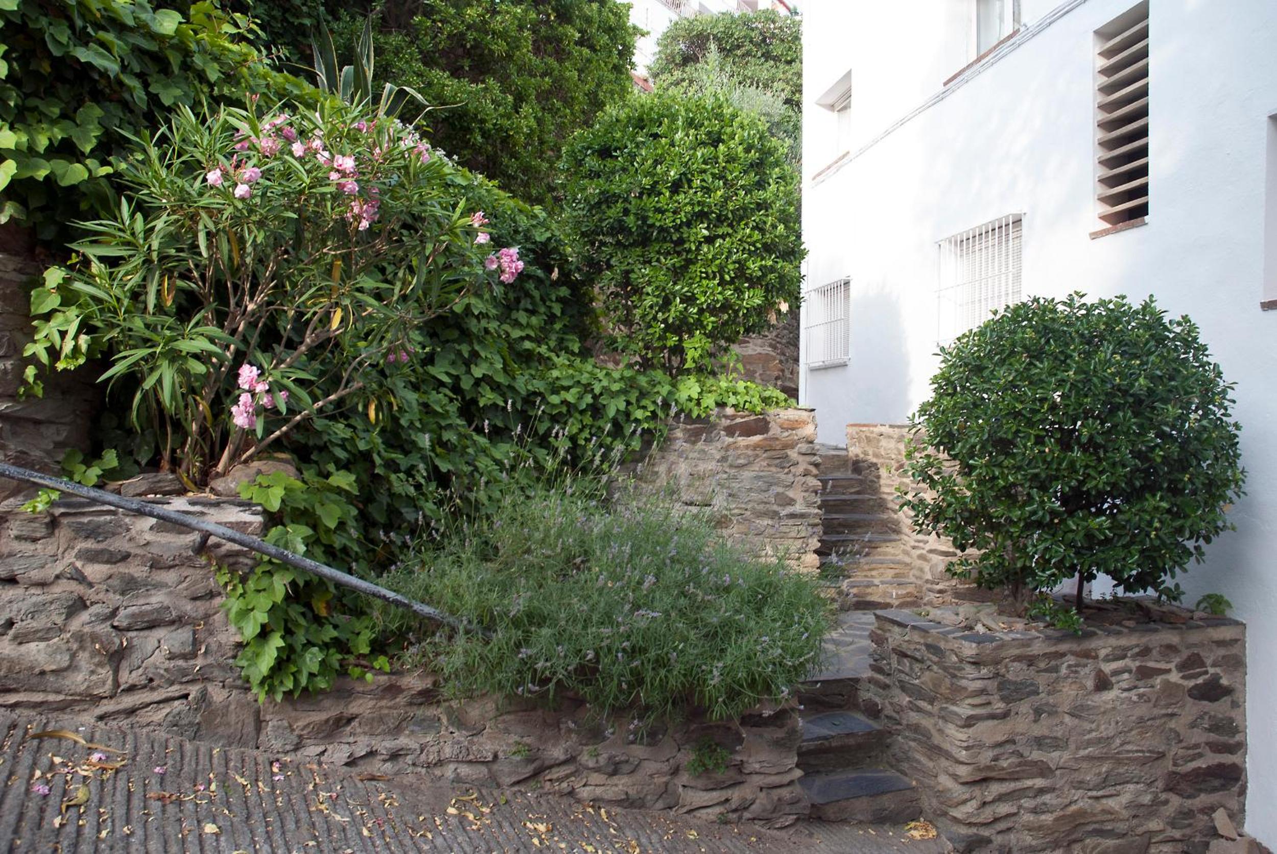 Smart Studio Cadaqués Sa Guarda view 2