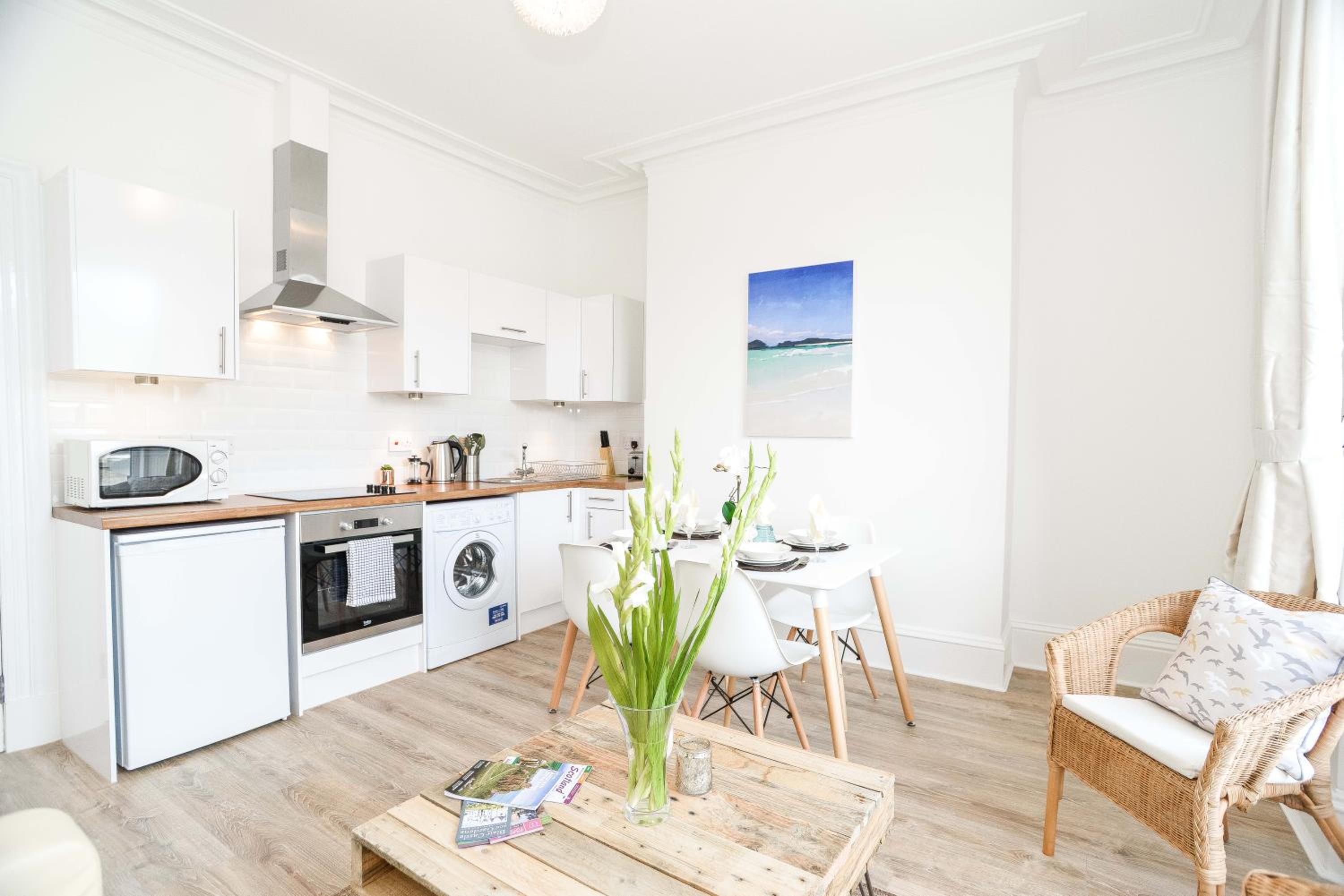 Modern Central Apartment view 2