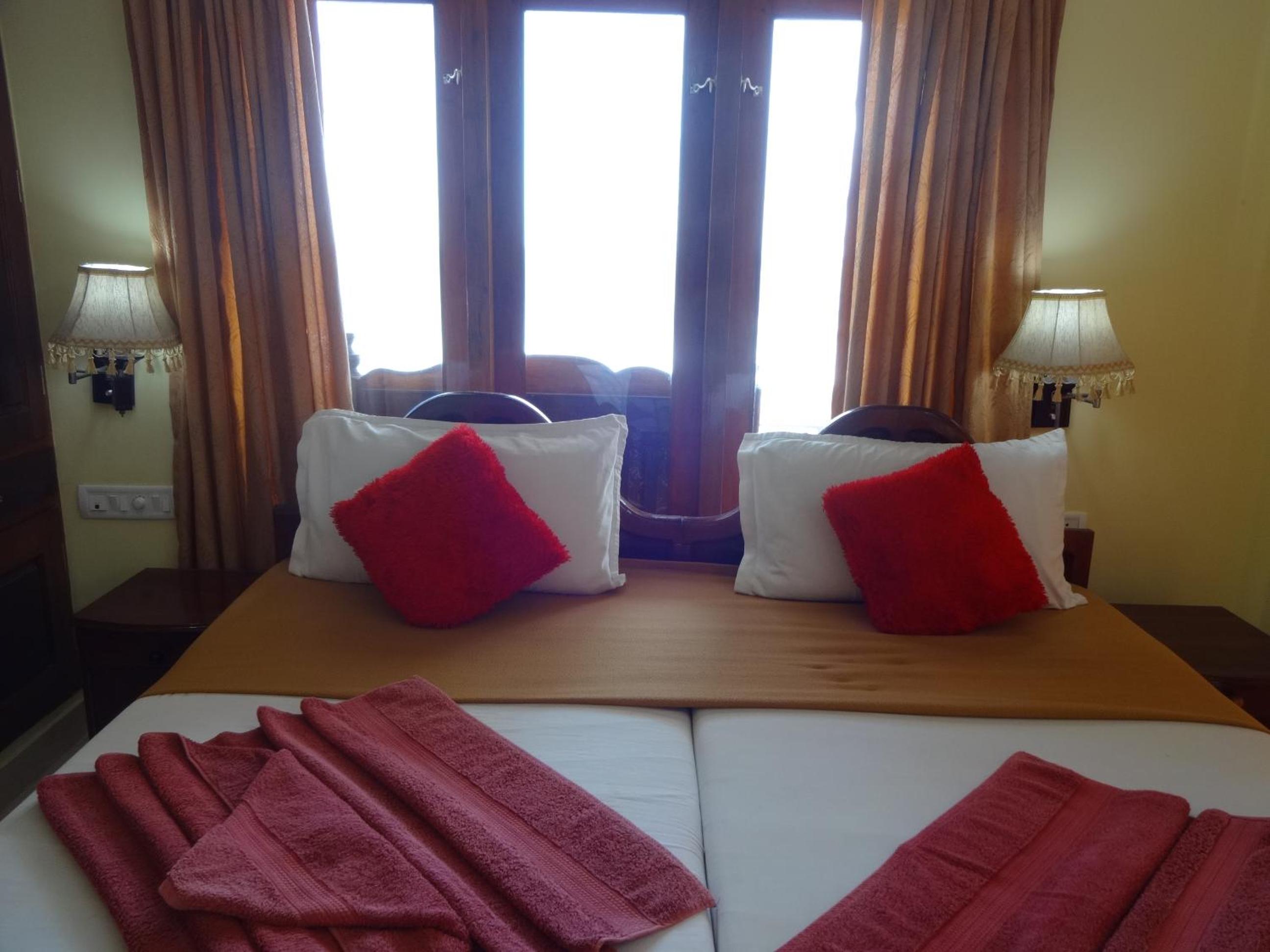 Kovalam Vacations - Hotel Sea View Palace - the beach hotel - Property Image 5