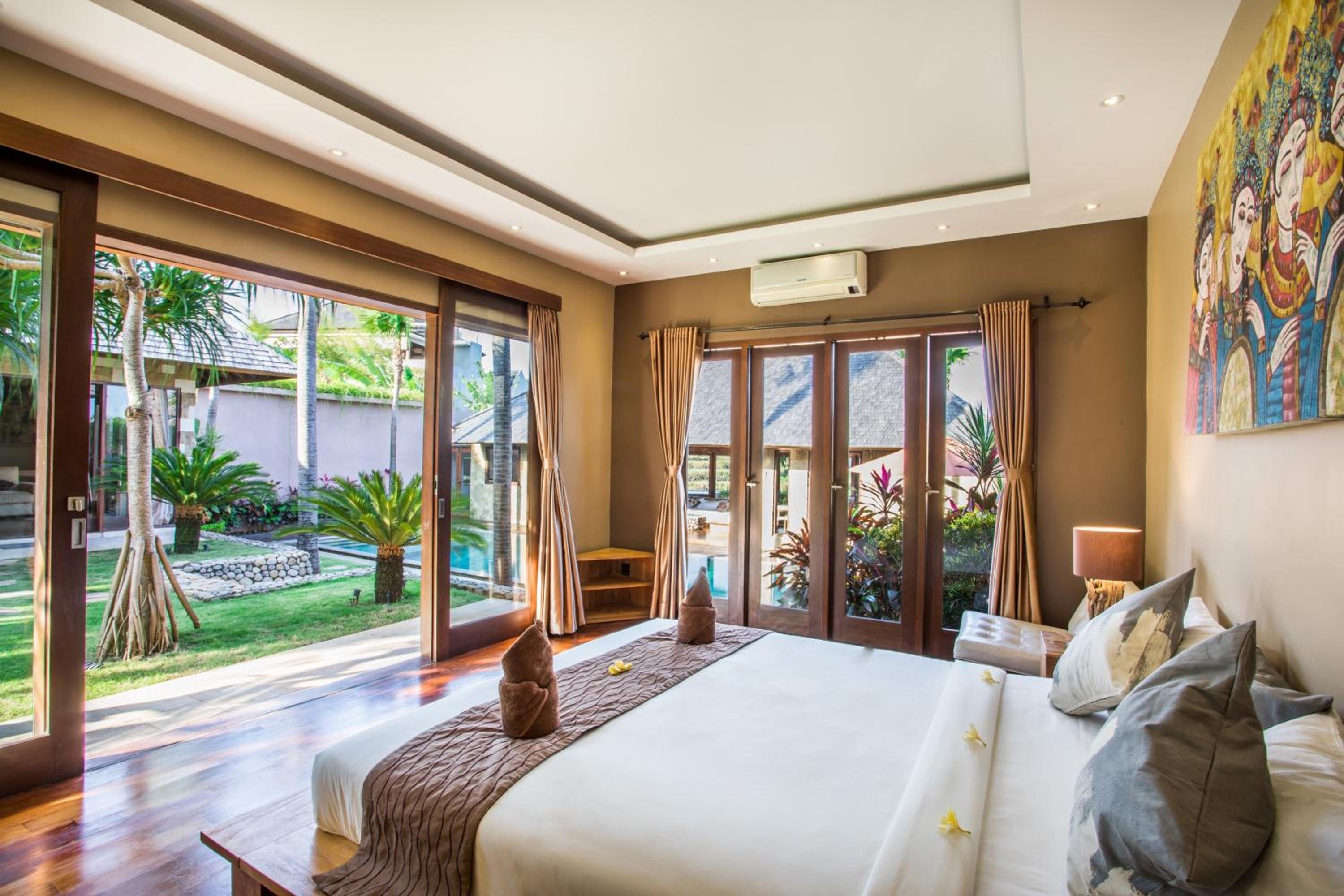 Rachline Villa