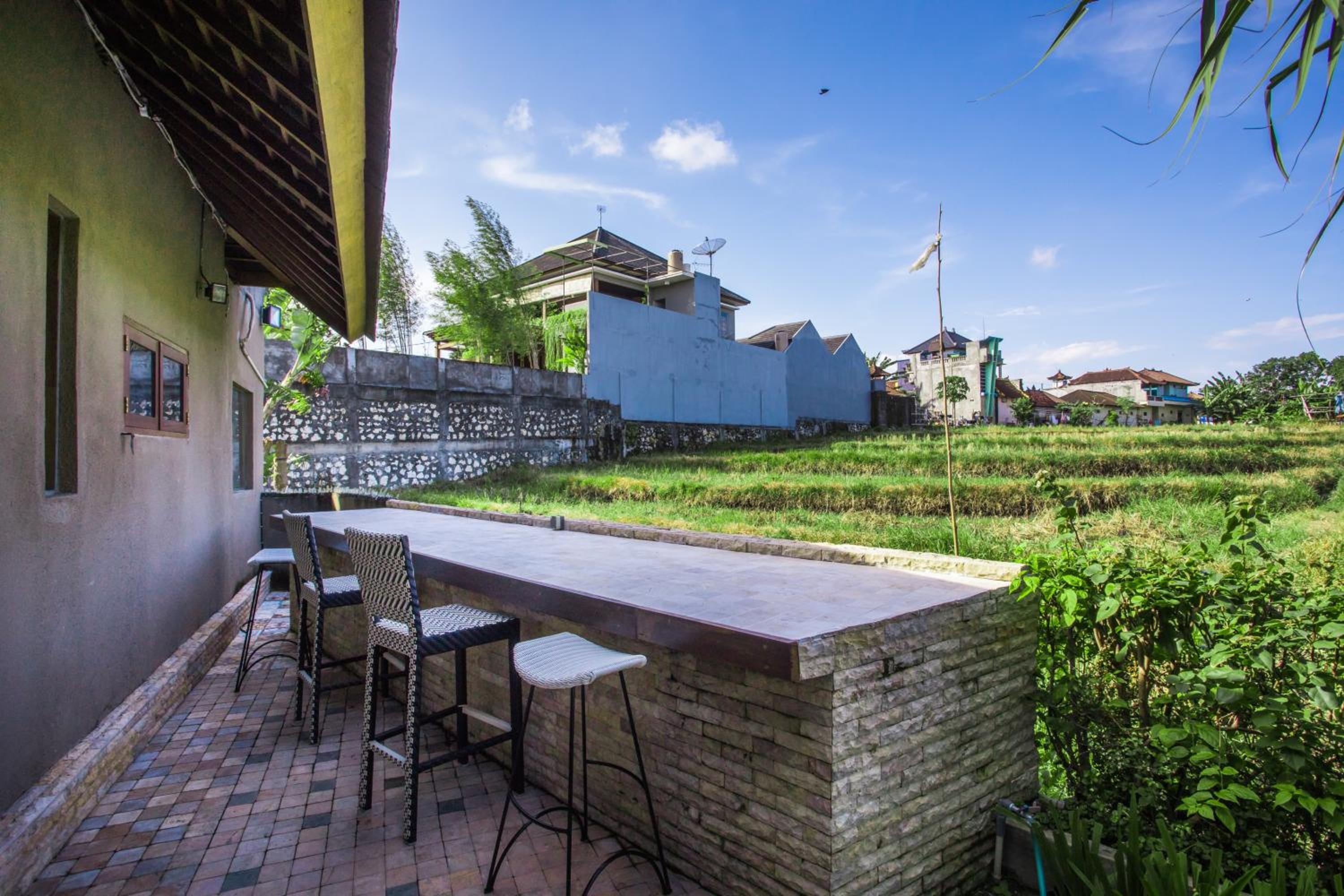 Rachline Villa