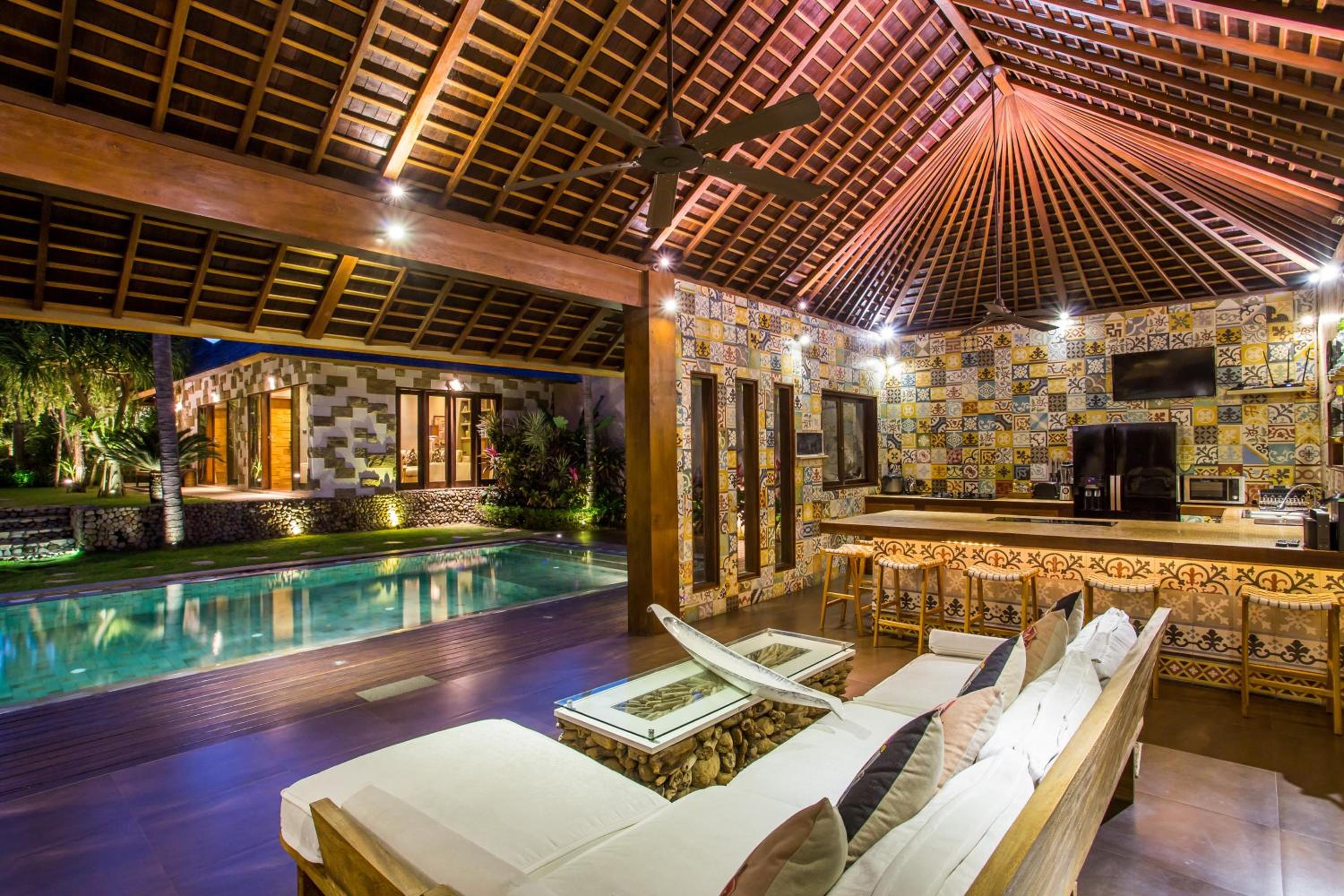 Rachline Villa