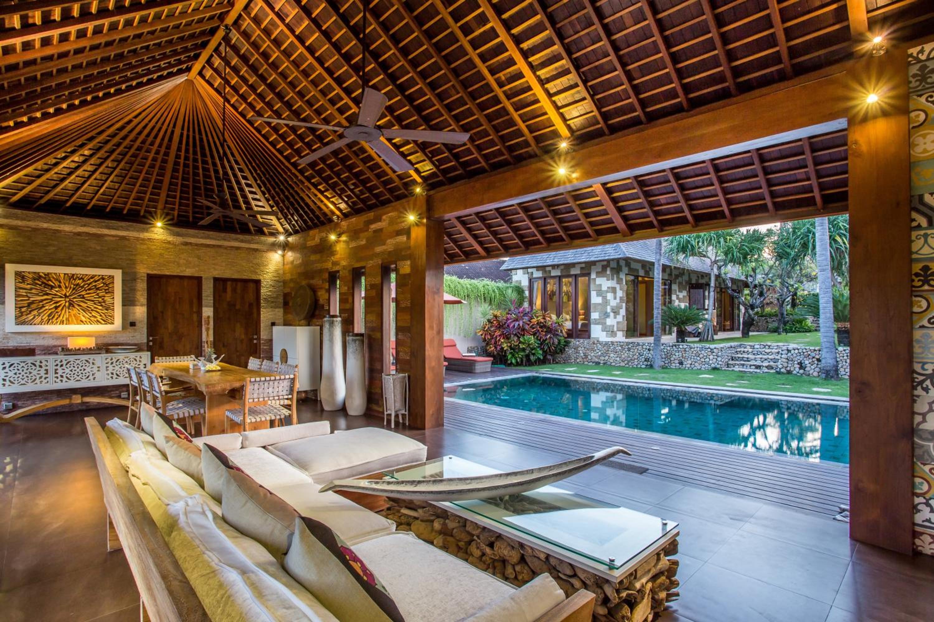 Rachline Villa