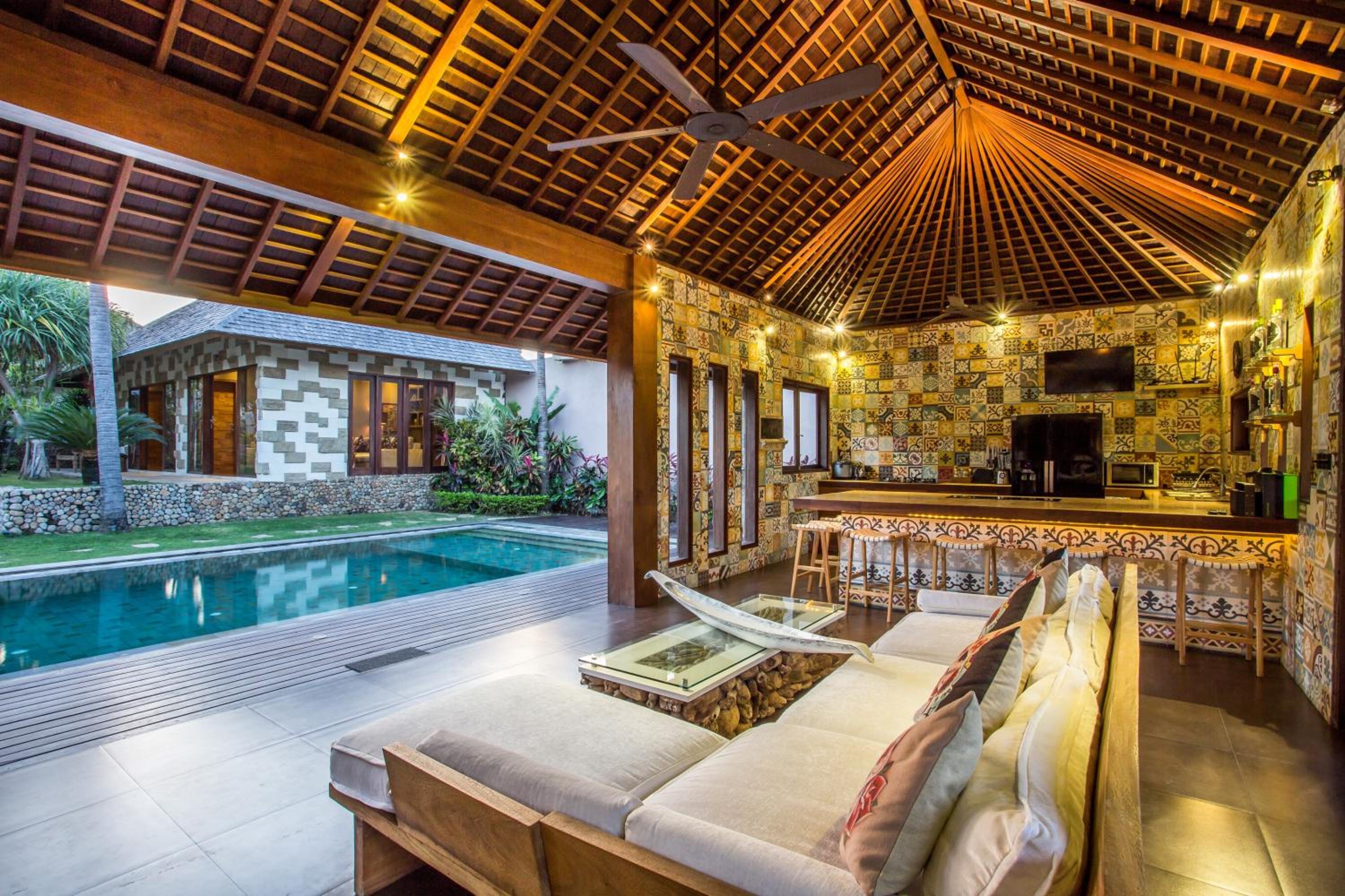 Rachline Villa