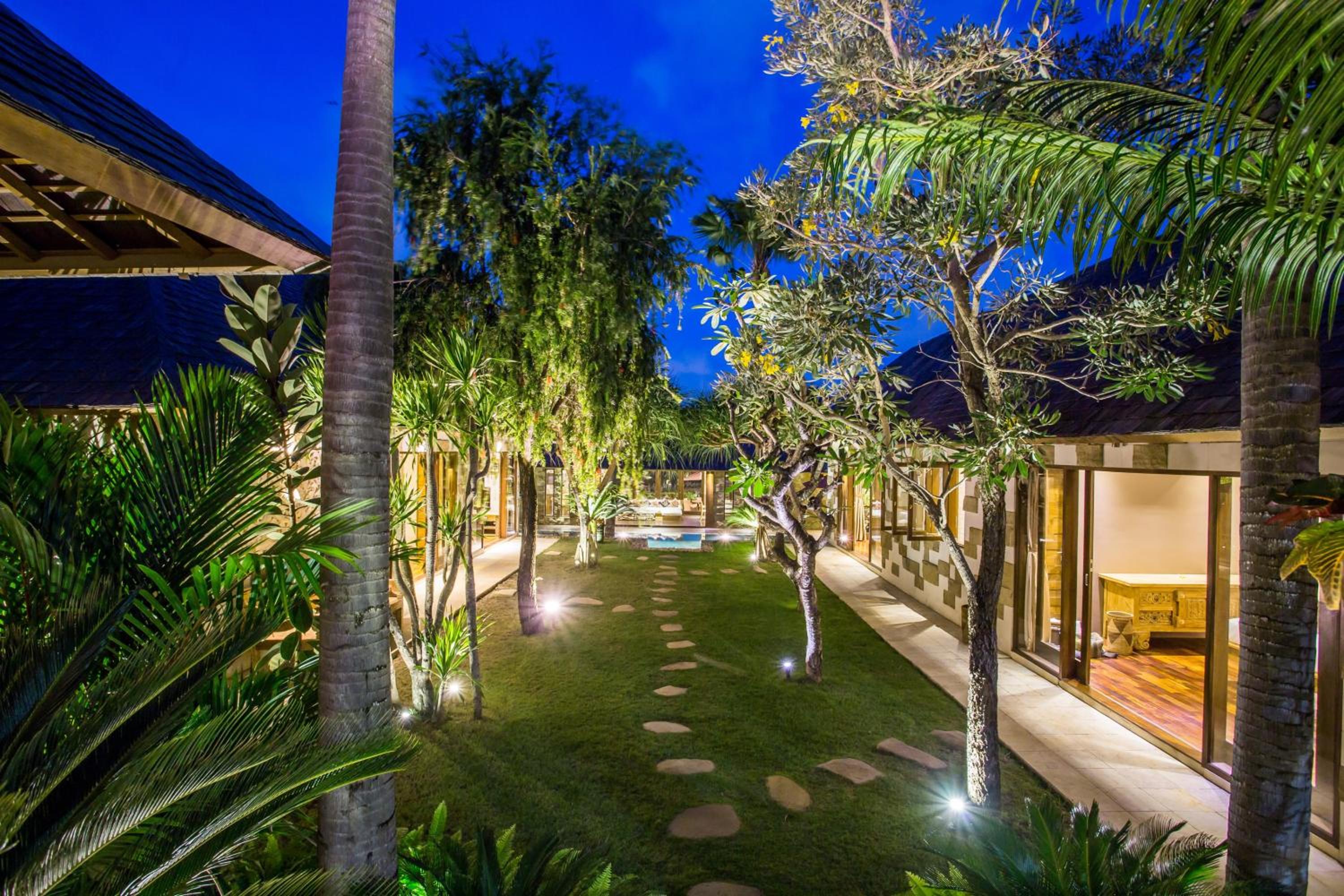 Rachline Villa