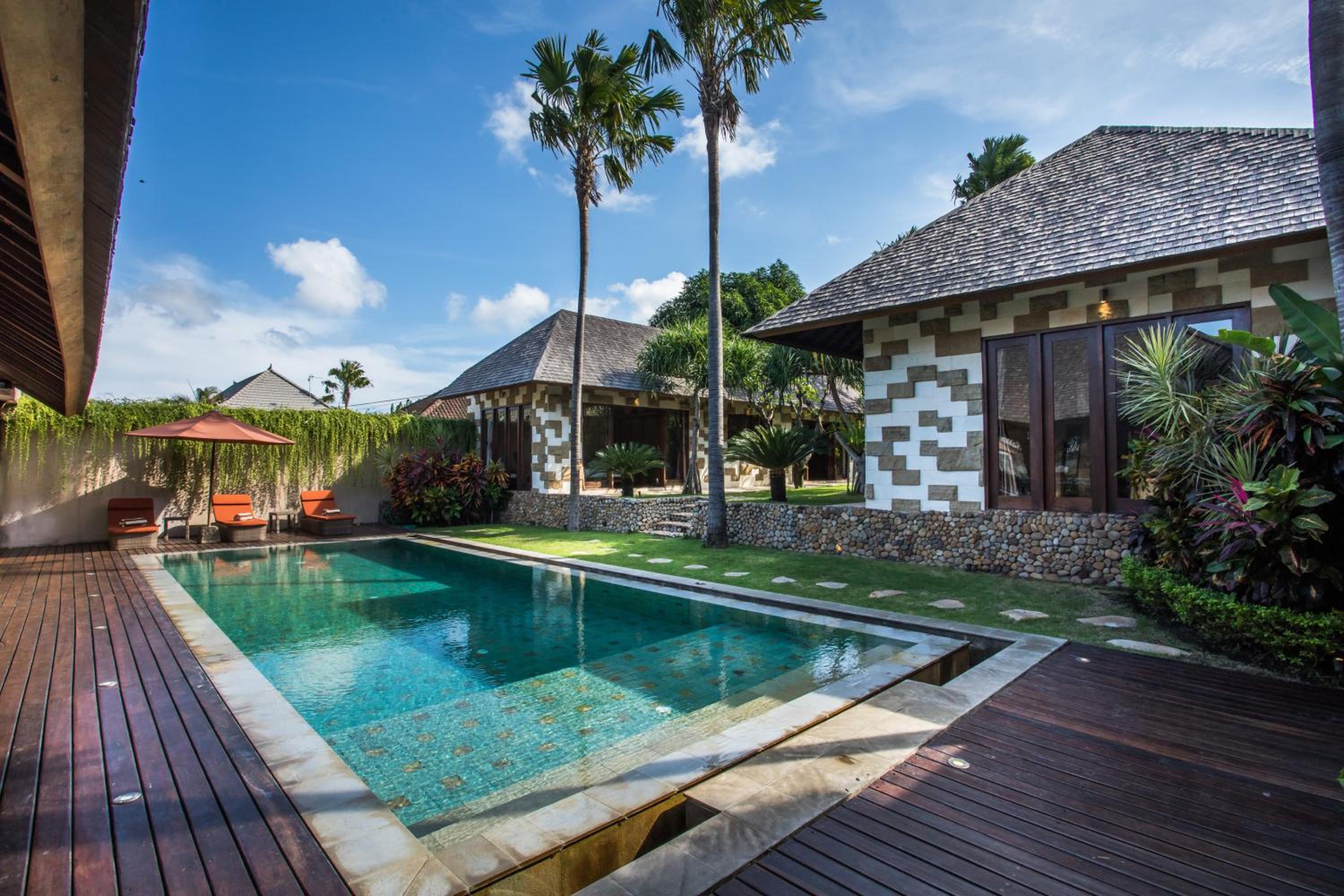 Rachline Villa