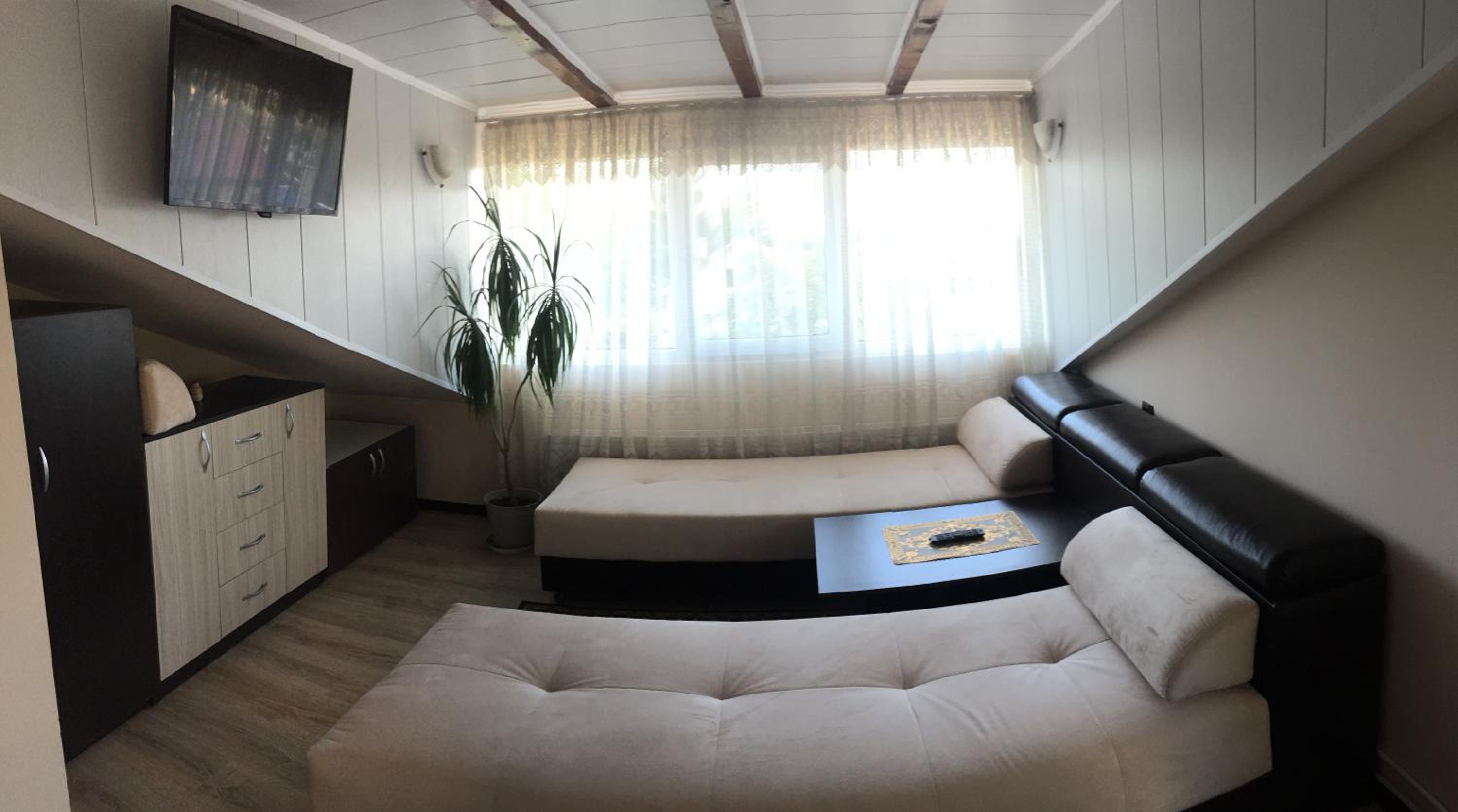Guest House Angelkovi
