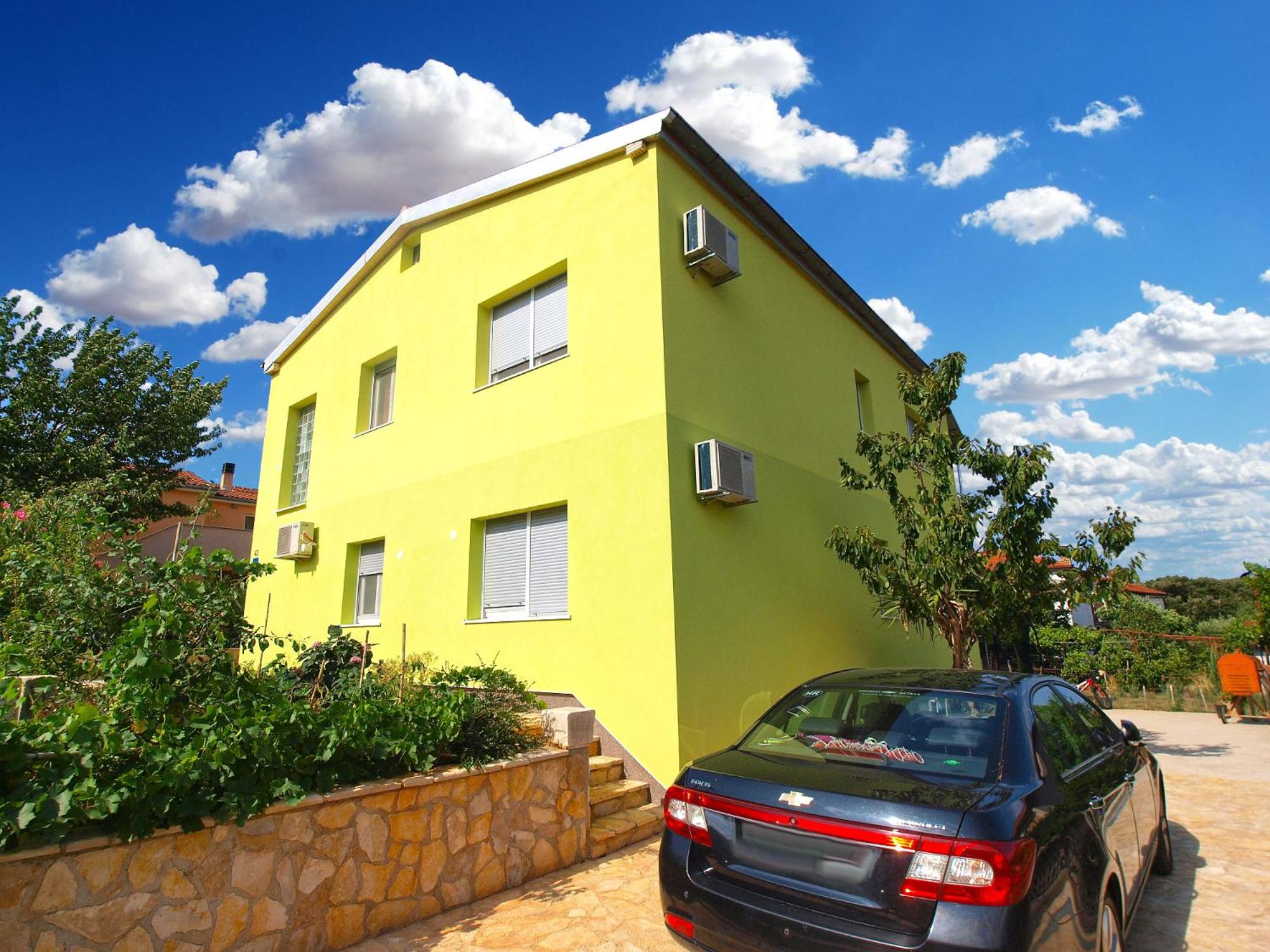 Apartments Spomenka 1432
