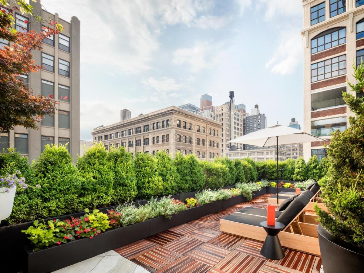 The Dominick Hotel 11