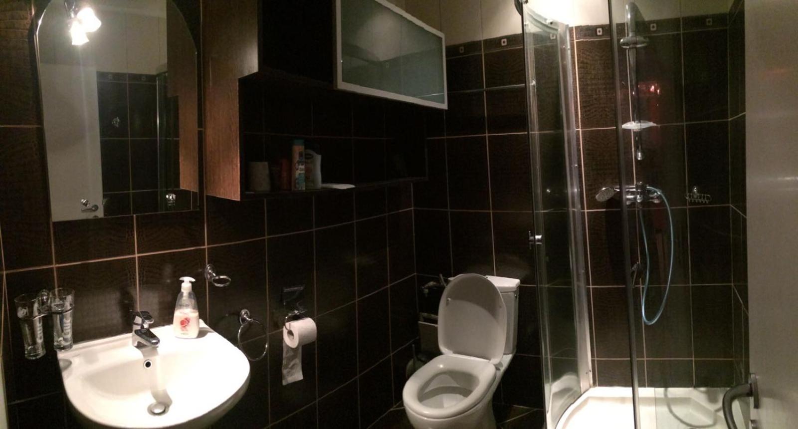 Photo 33