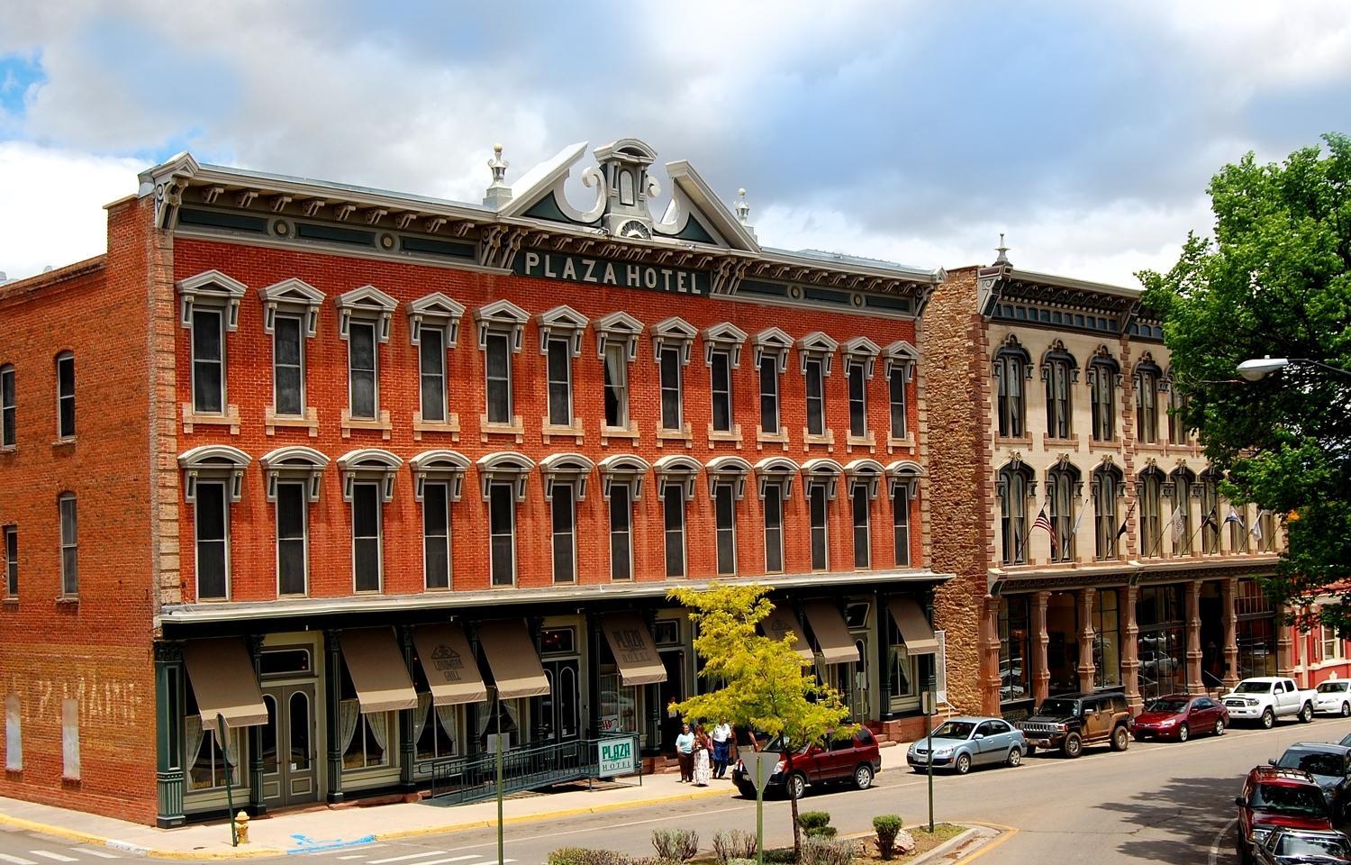 Las Vegas Vacations - Historic Plaza Hotel - Property Image 1
