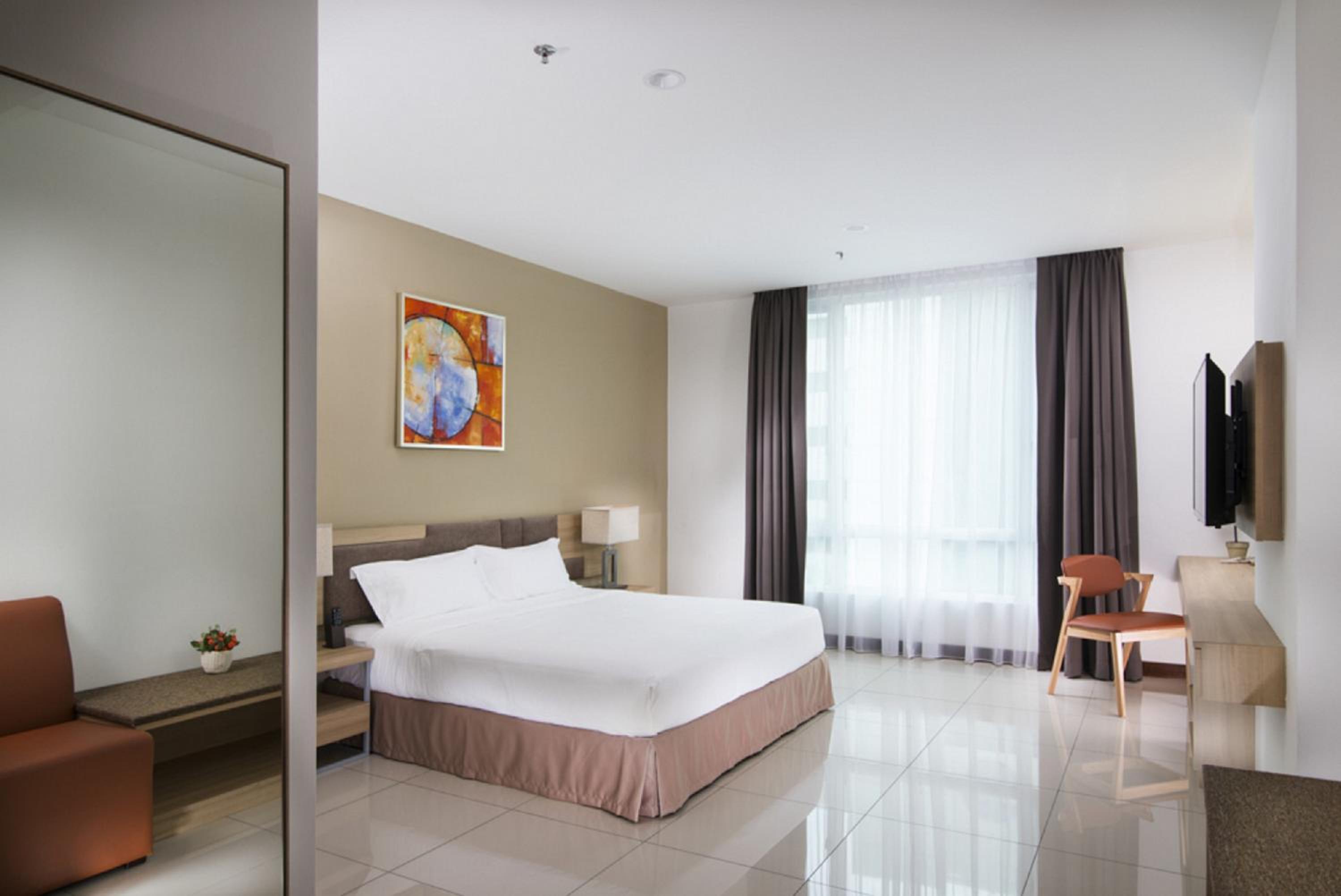 One Pacific Hotel and Serviced Apartments
