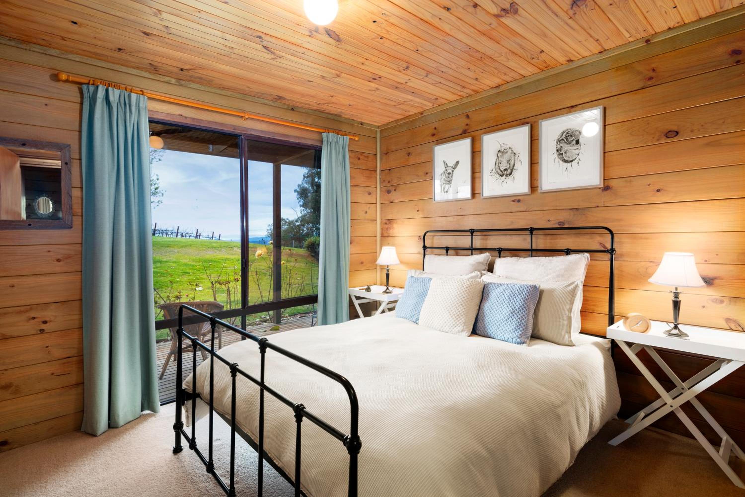 The Lodge by Mt Bellevue