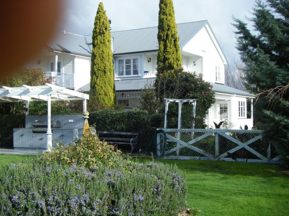 Country Lane Homestay B&b view 2