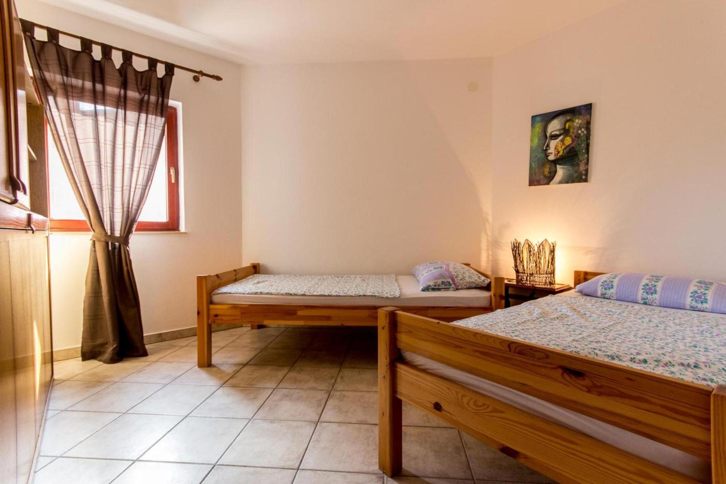 Apartmenthaus Mira Eldic view 4