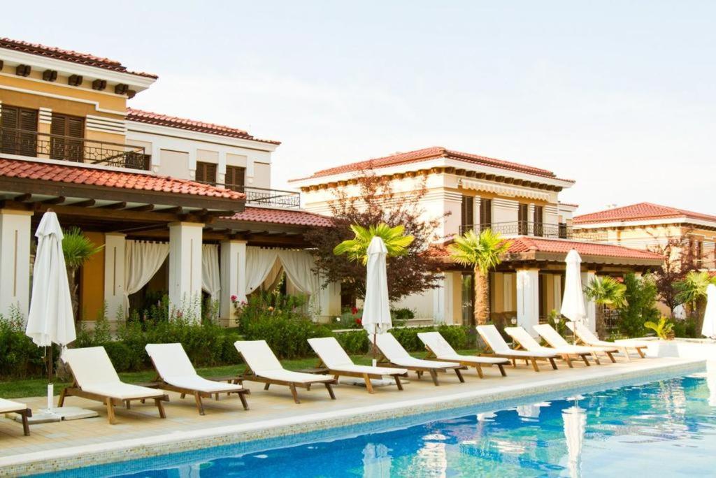 Apartment in Green Beach Resort Kavatsi