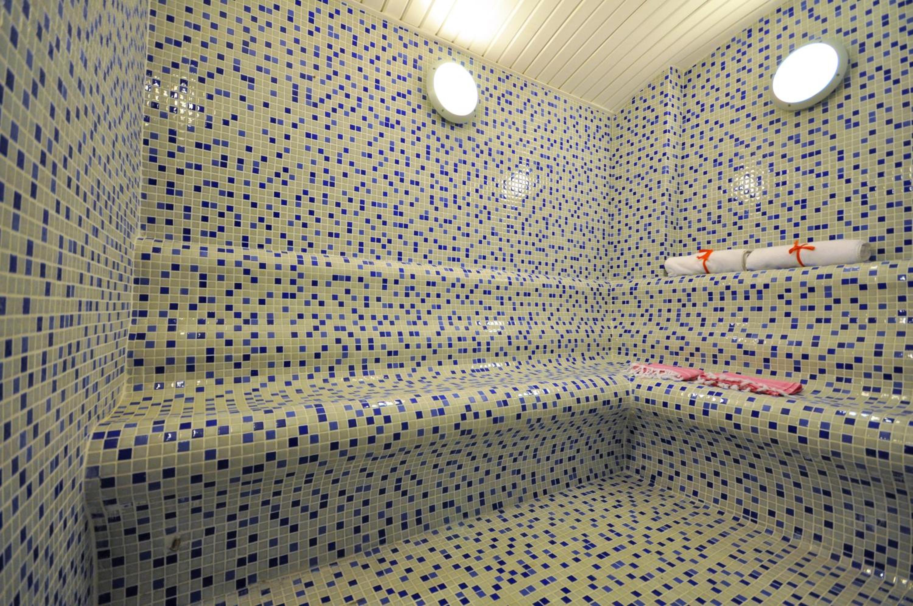 Double Comfort Hotel - Image 21