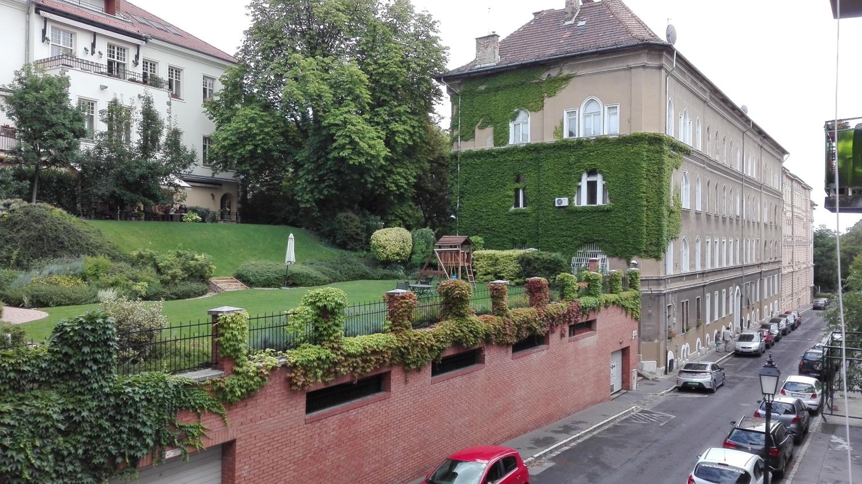 Cute apartment close to the center